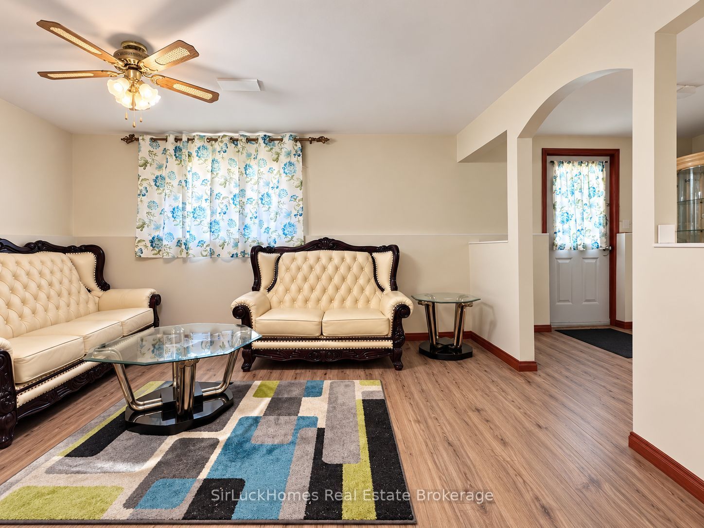 306 Mckellar Street Bsmt Property Photo 6