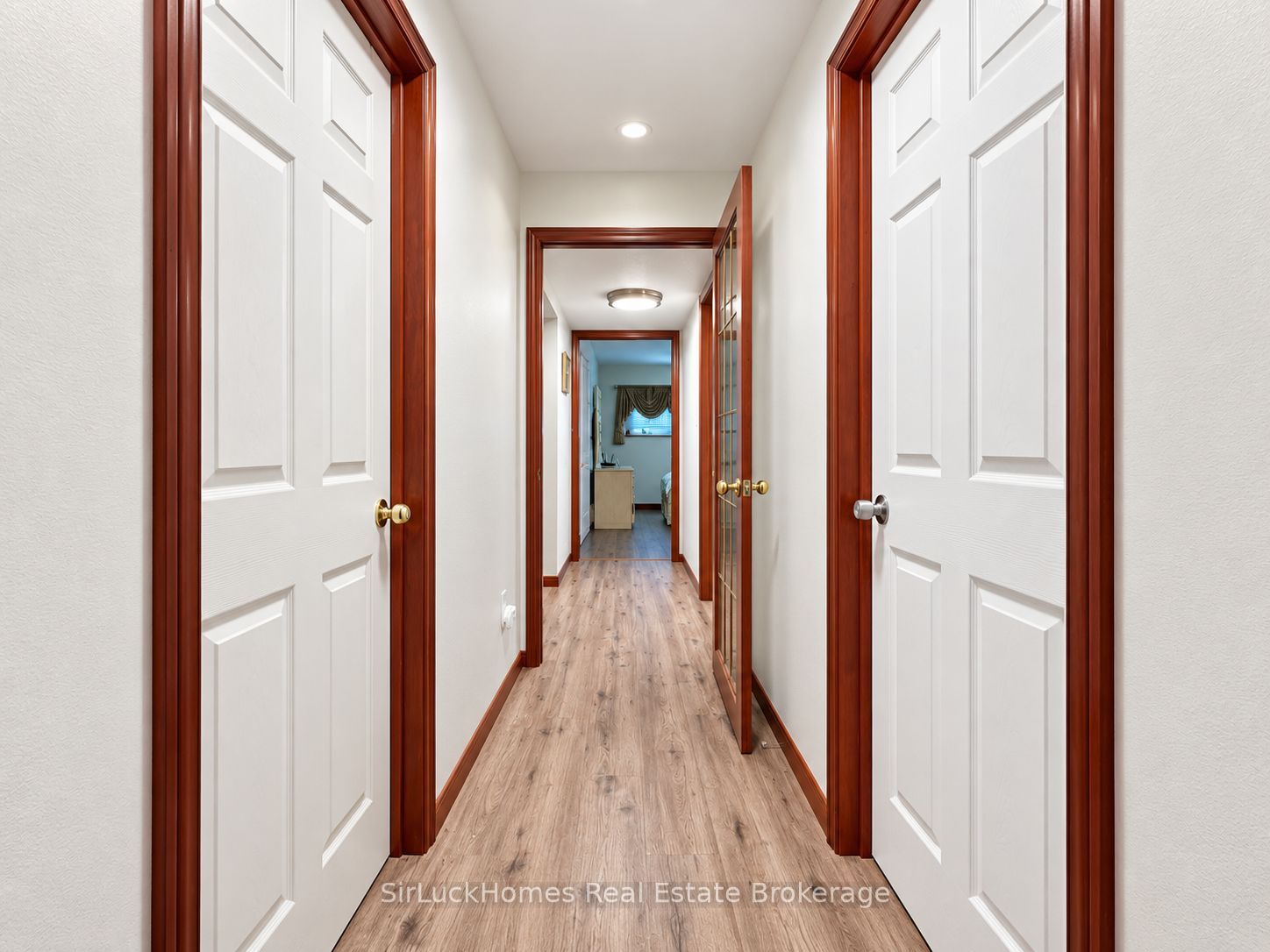 306 Mckellar Street Bsmt Property Photo 7