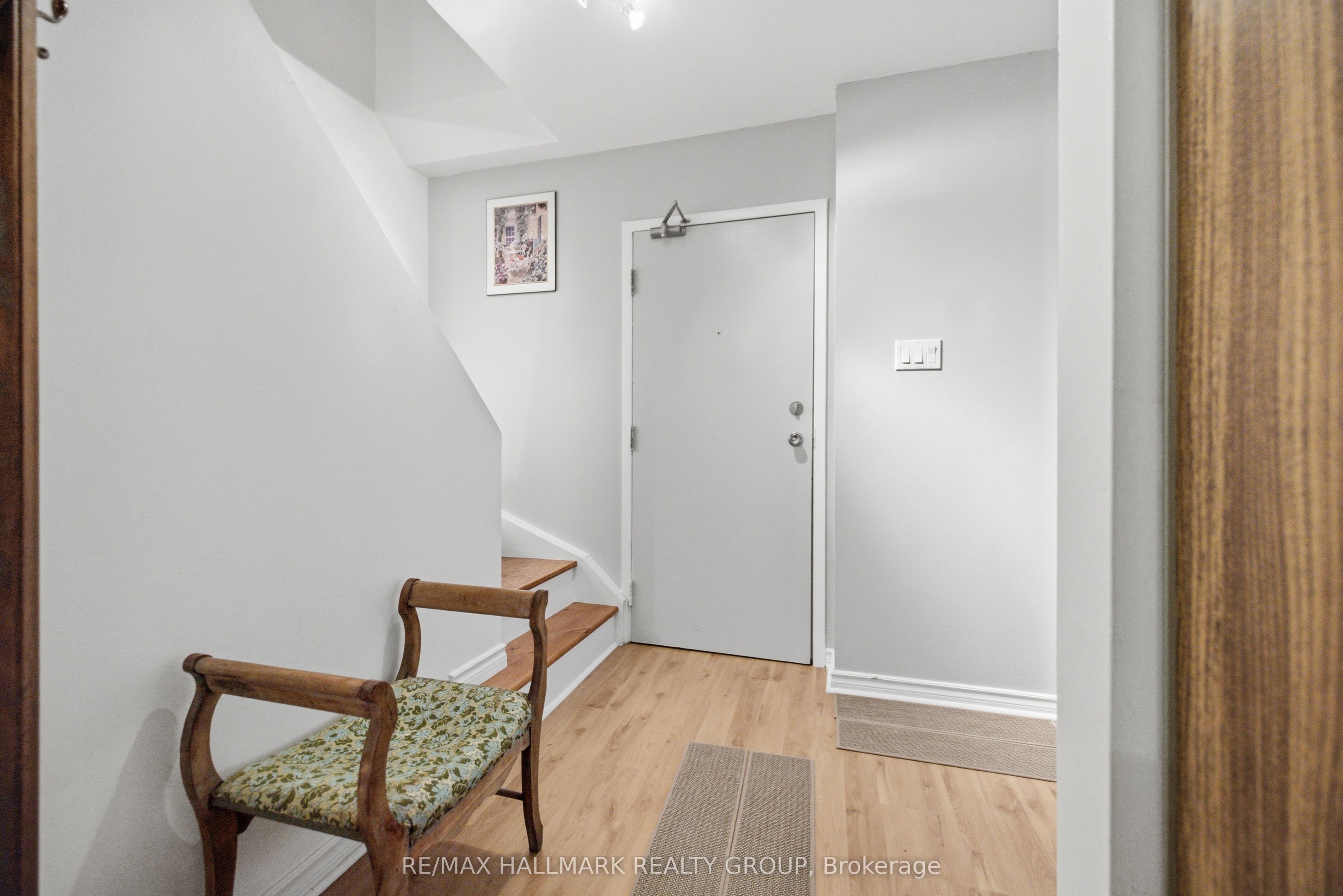 420 Fenerty Court 5 Property Photo 2