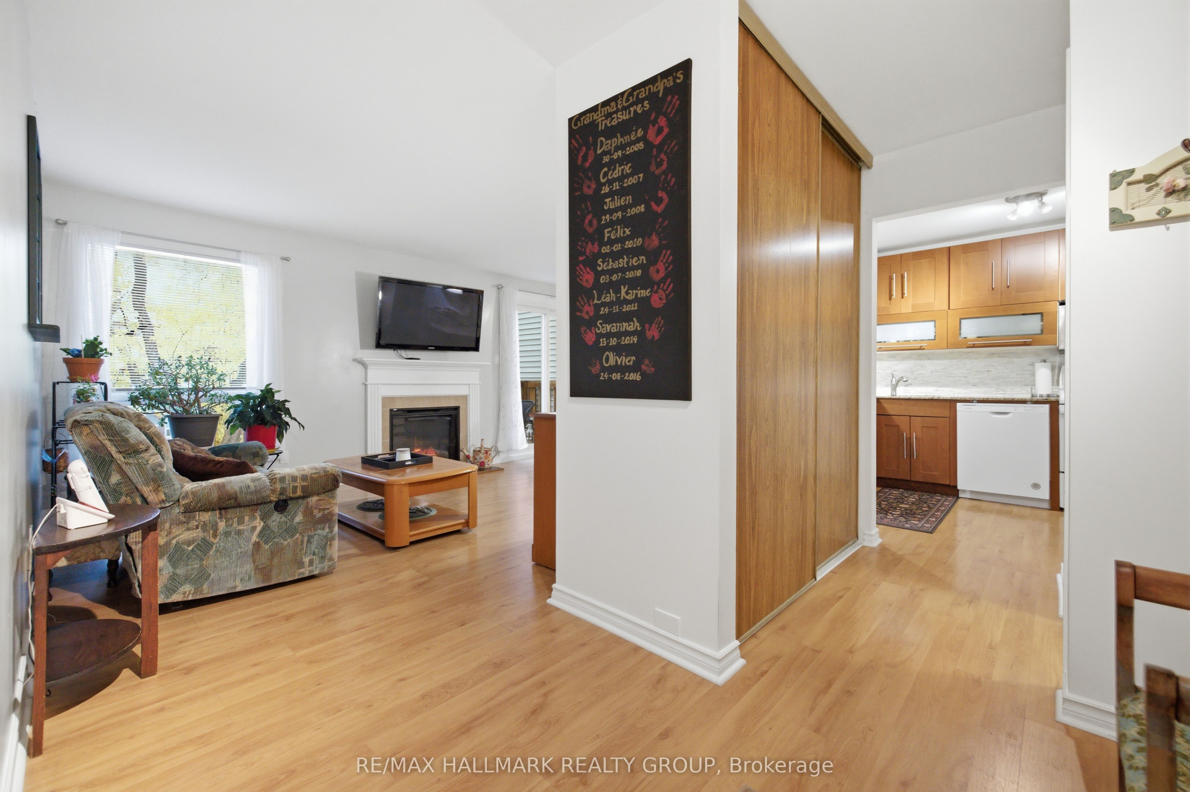 420 Fenerty Court 5 Property Photo 3