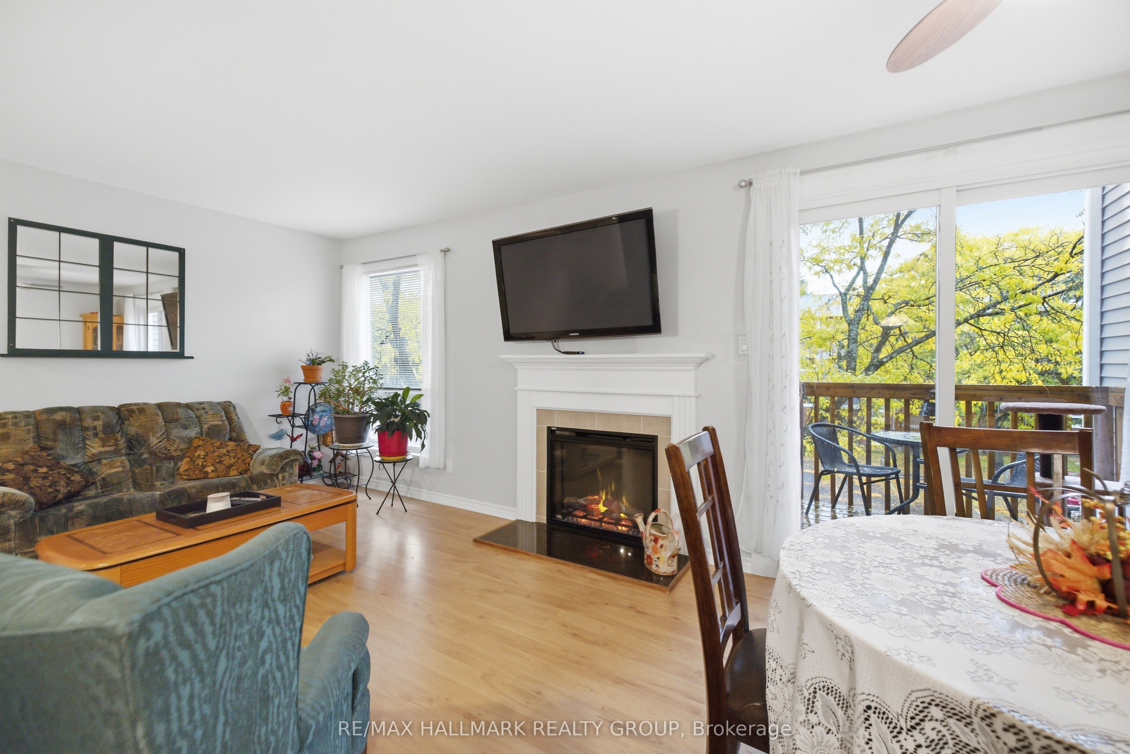 420 Fenerty Court 5 Property Photo 10