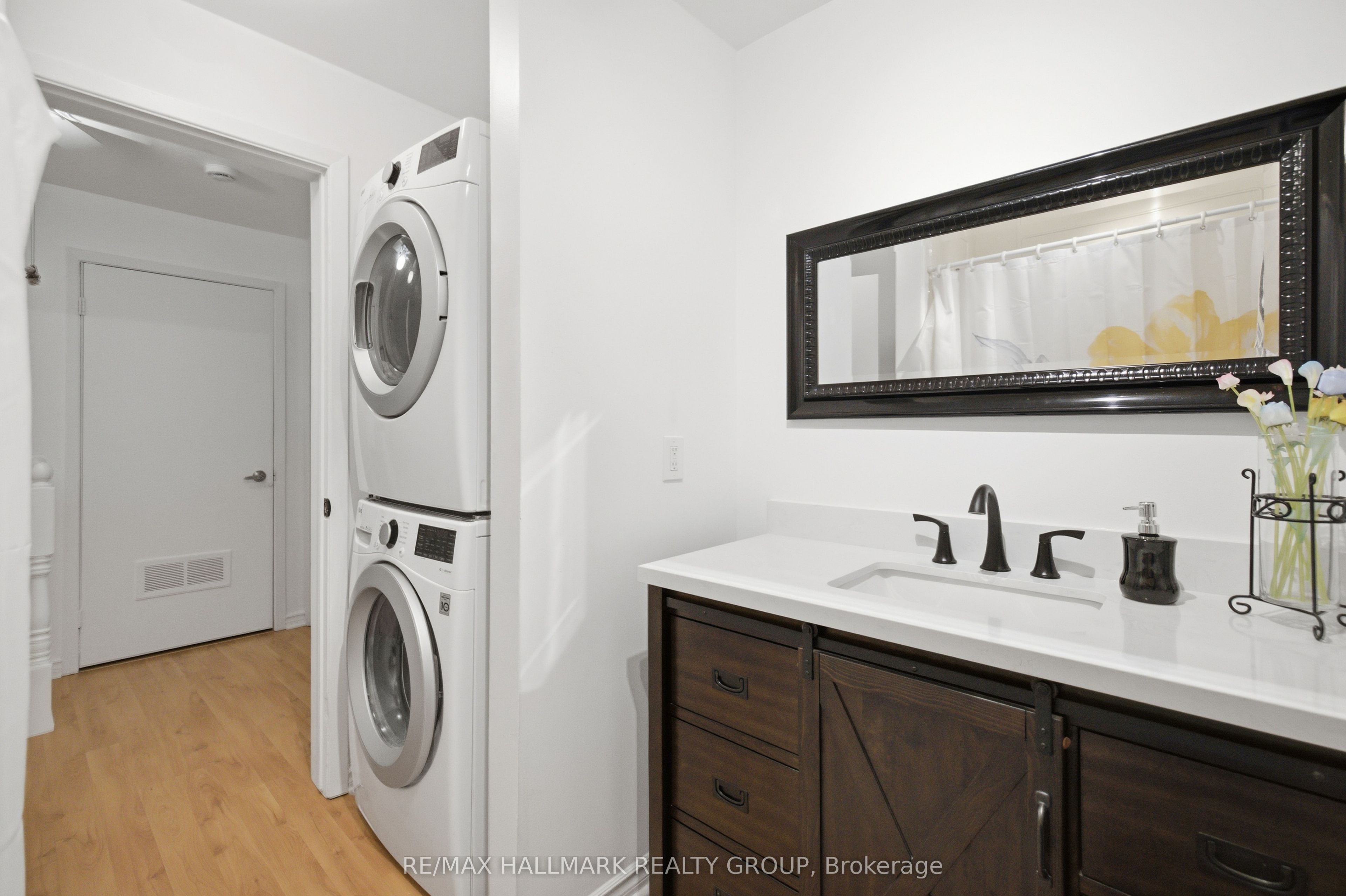 420 Fenerty Court 5 Property Photo 14
