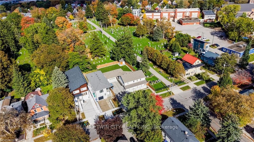 34 Braun Street Property Photo 41