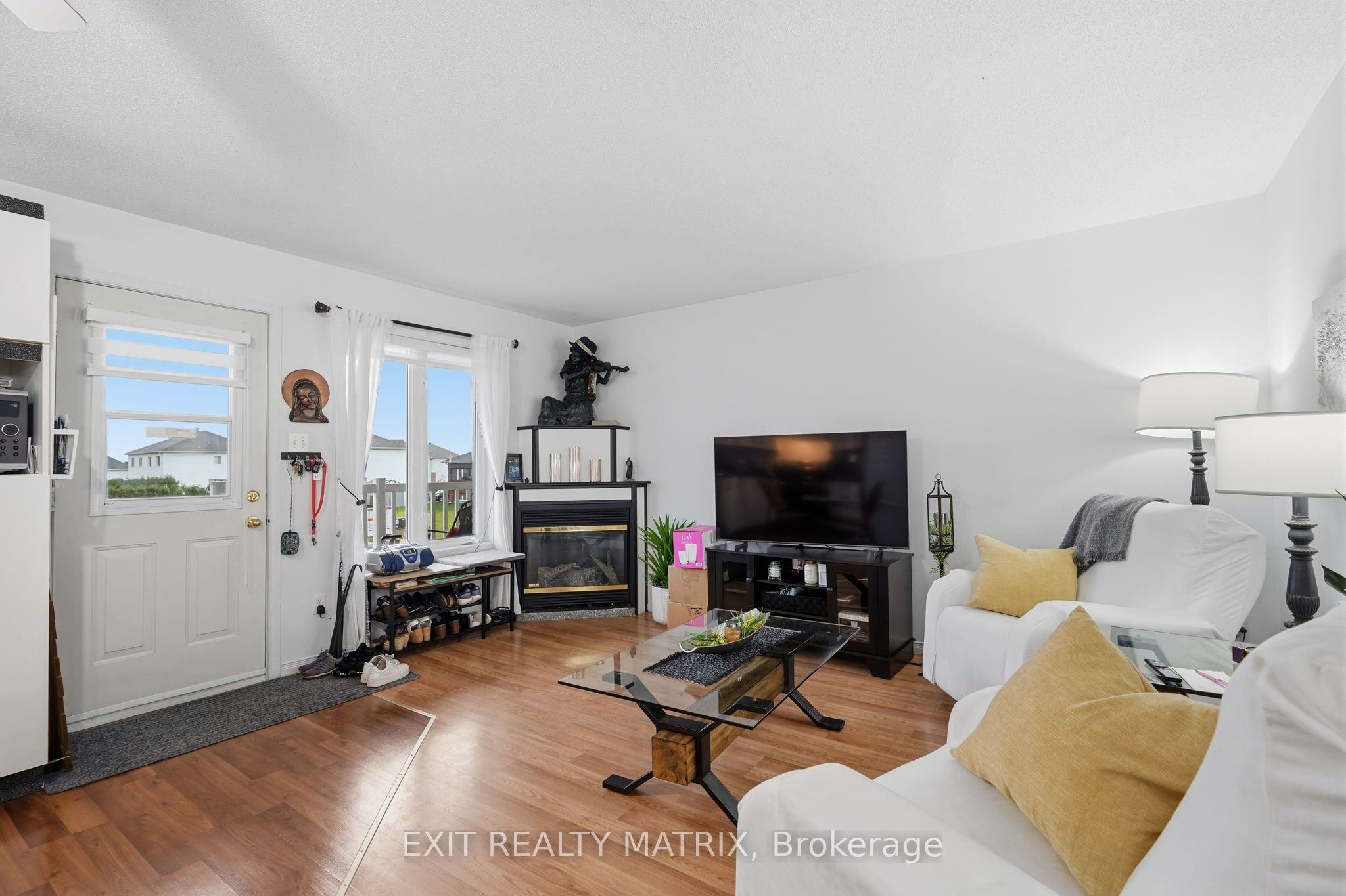 1021 Jacynthe Street Property Photo 5