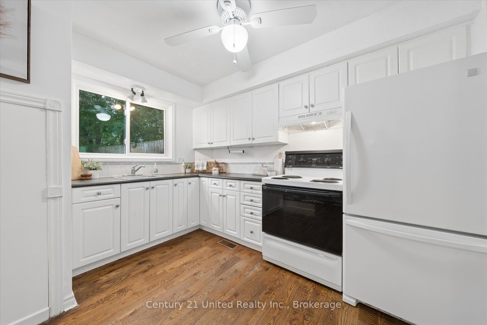 46b Springbrook Drive Property Photo 12