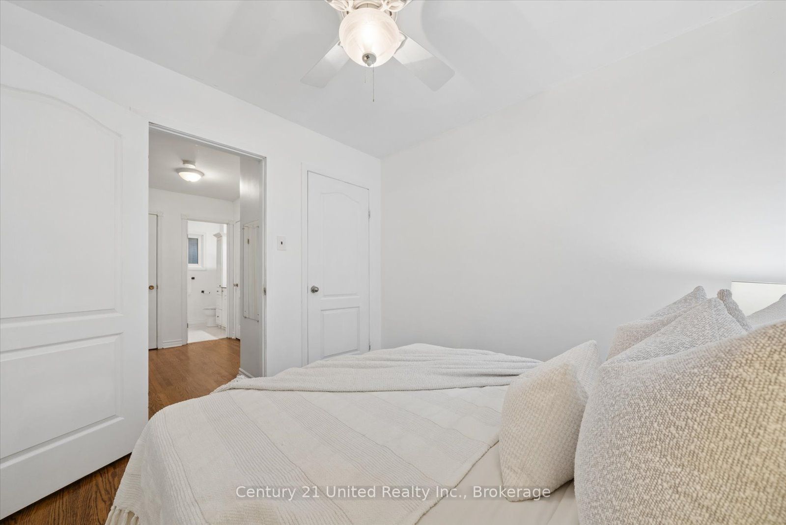 46b Springbrook Drive Property Photo 21