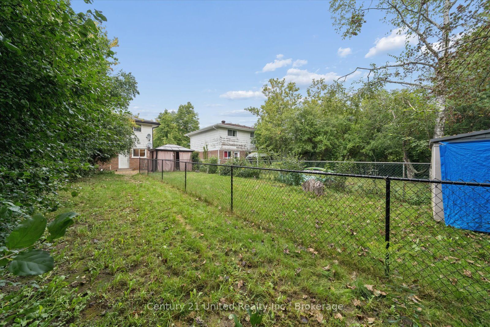 46b Springbrook Drive Property Photo 34