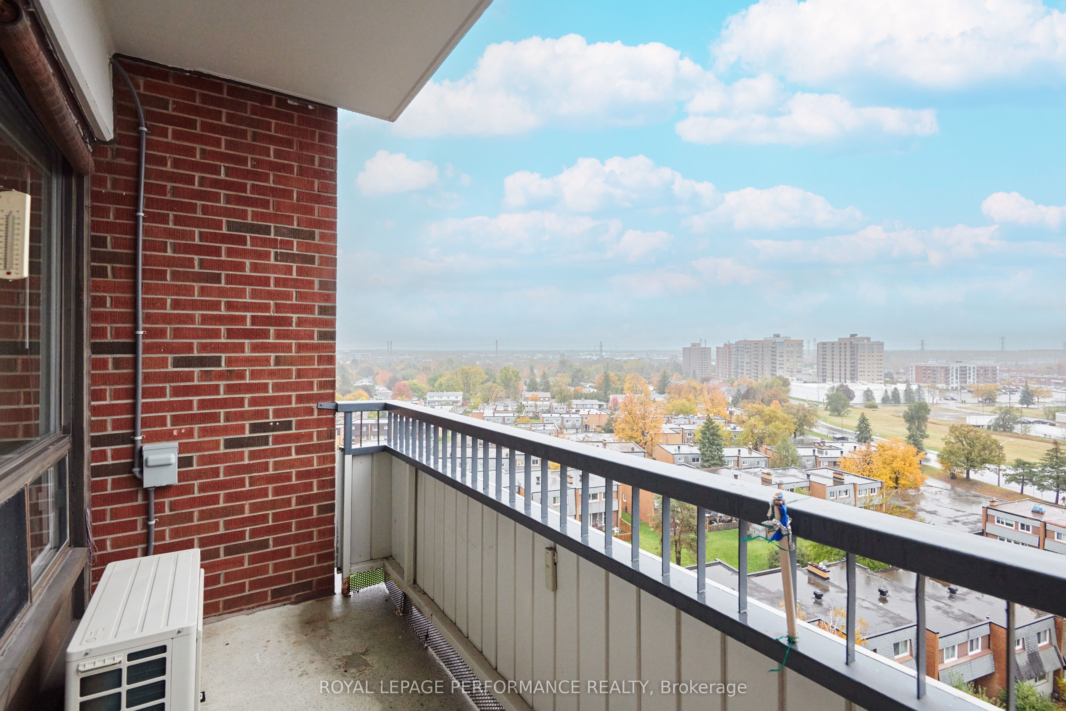 20 Chesterton Drive 805 Property Photo 27