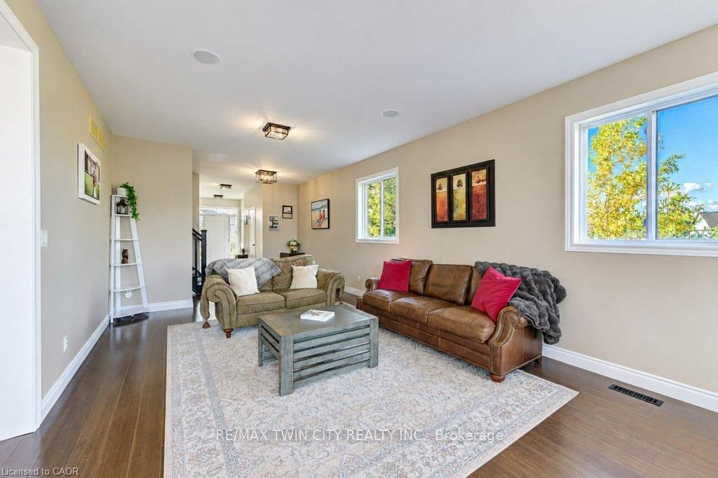 524 Sundew Drive Property Photo 10
