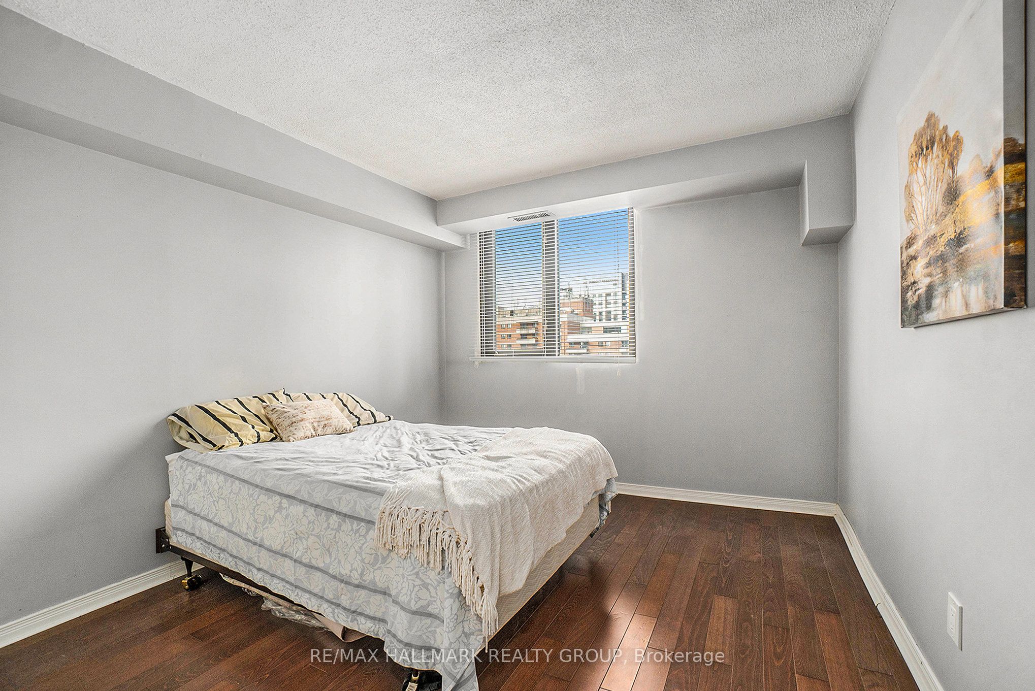 200 Bay Street 1102 Property Photo 12