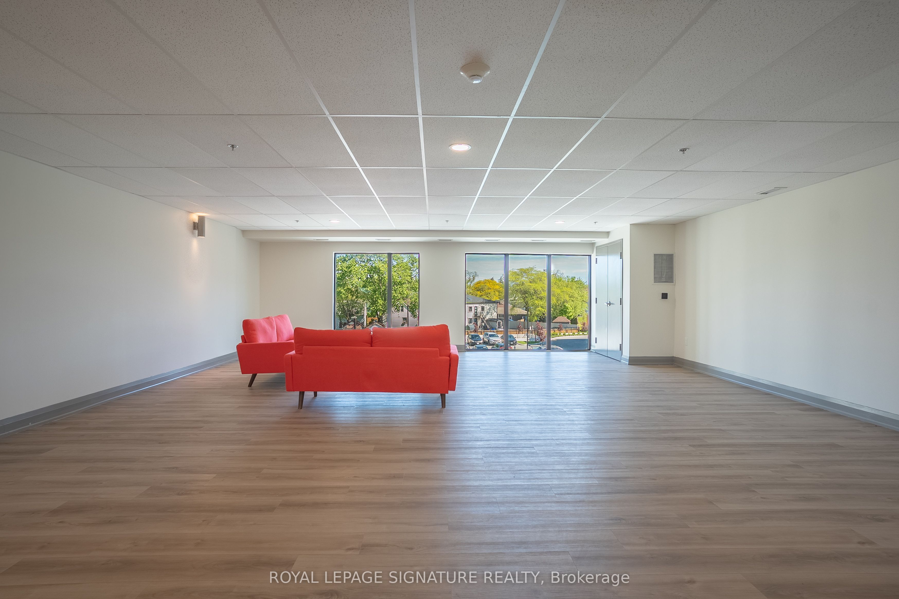 50 Herrick Avenue Up27 Property Photo 11