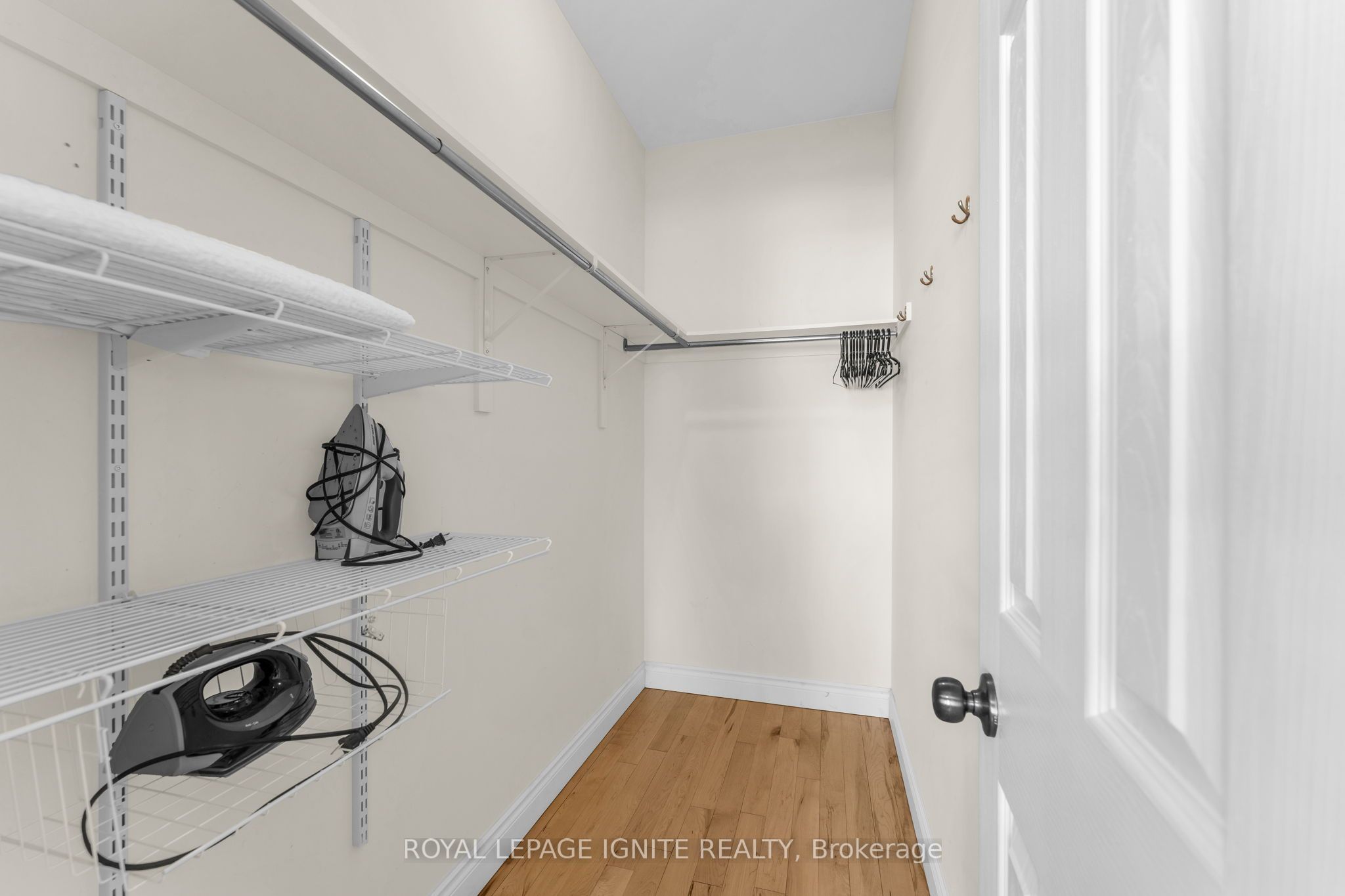 1234 Mazzolin Crescent Property Photo 16