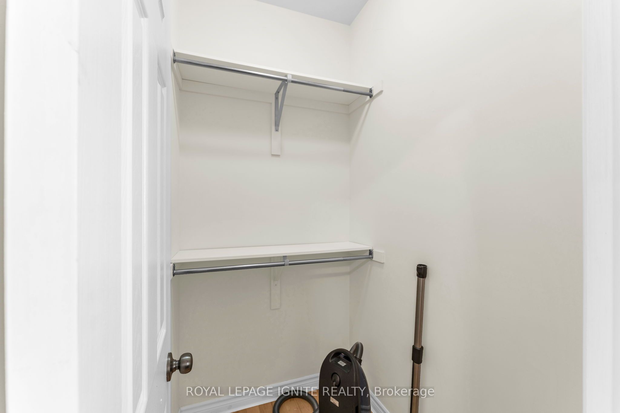 1234 Mazzolin Crescent Property Photo 23