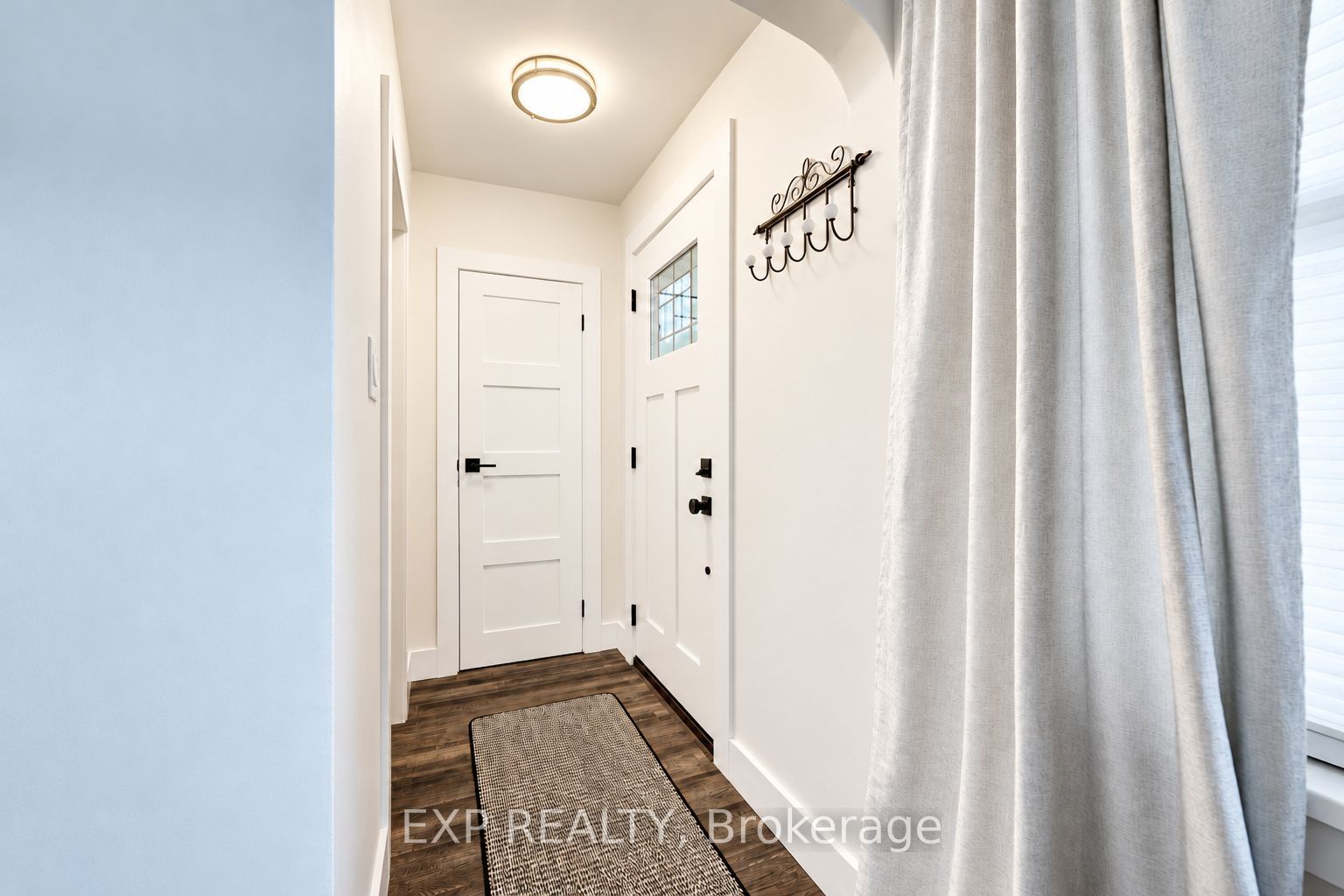 36 Crestwood Avenue Property Photo 3