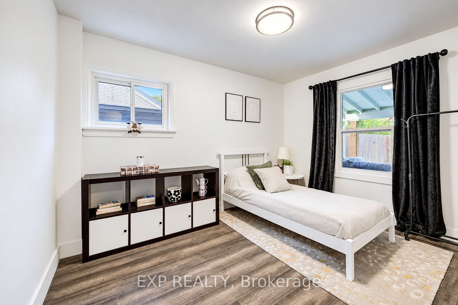 36 Crestwood Avenue Property Photo 10