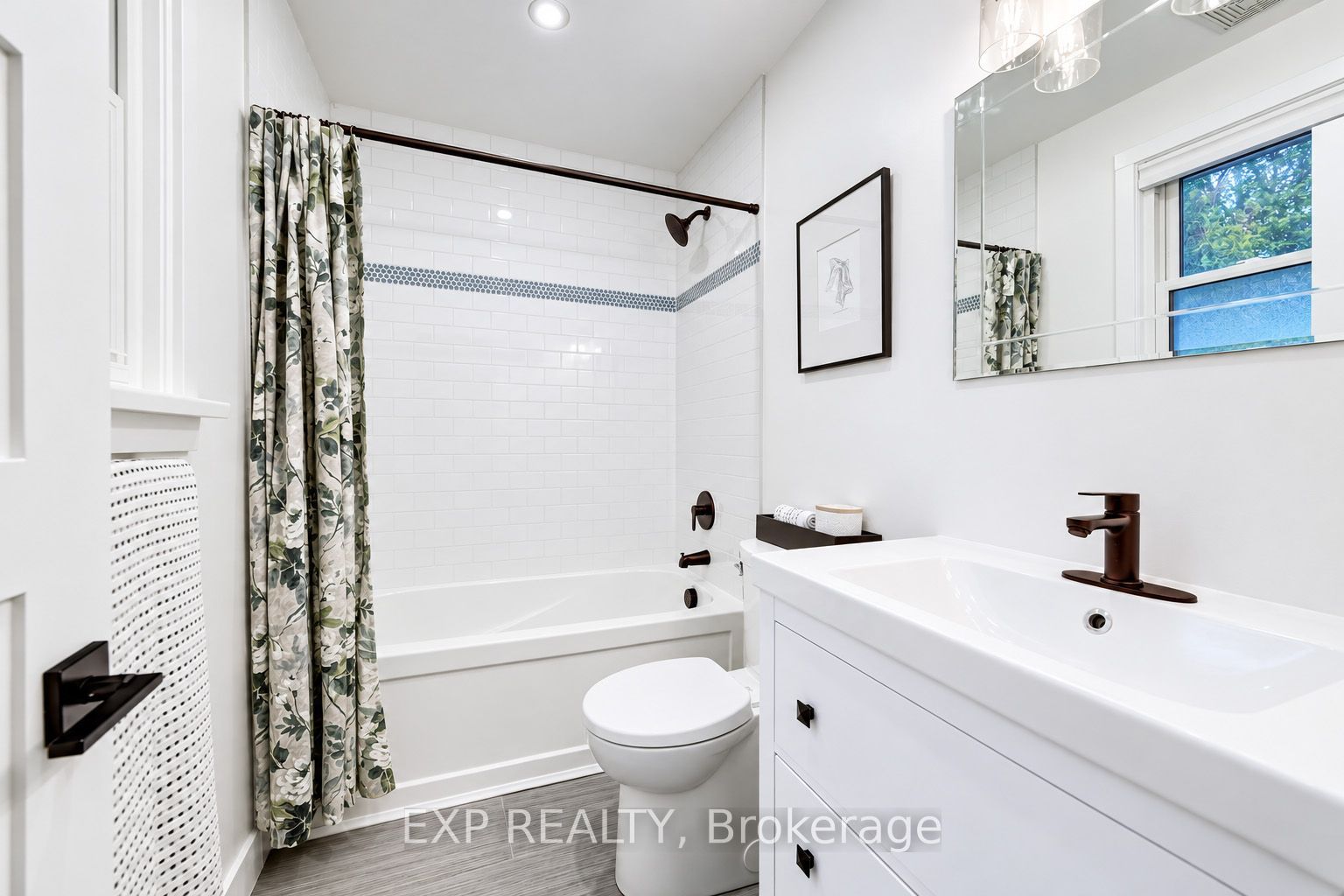 36 Crestwood Avenue Property Photo 13
