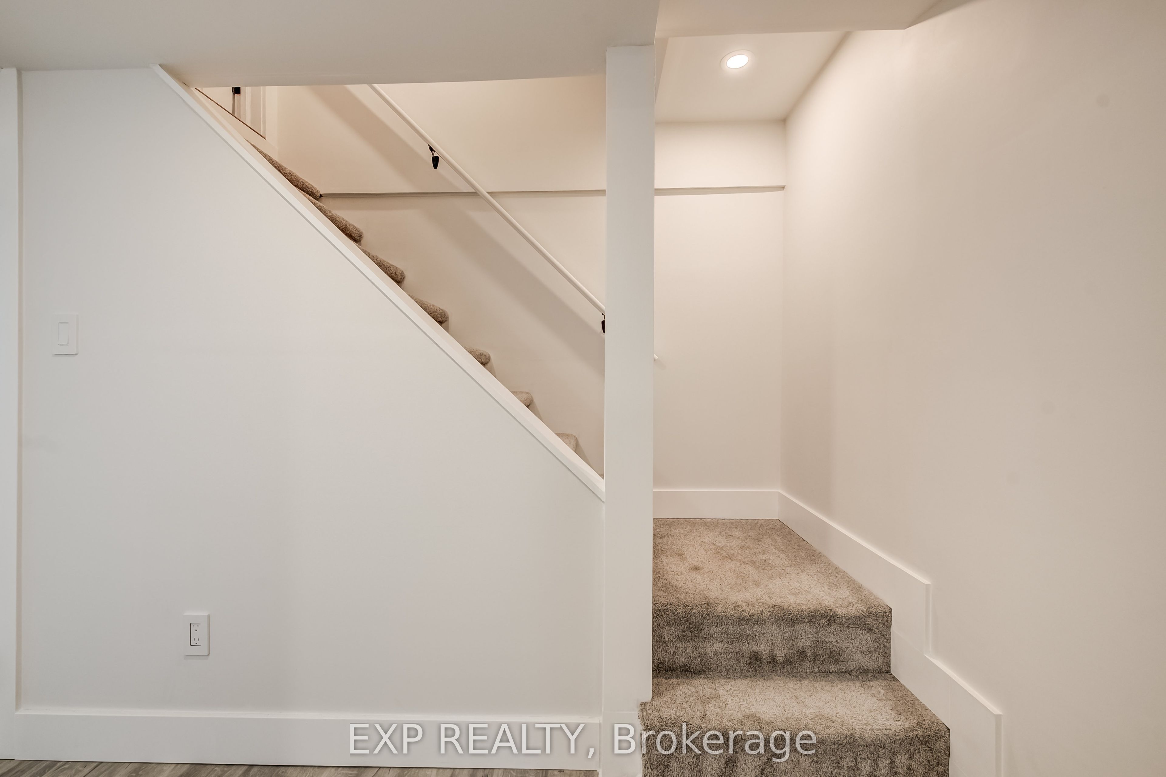 36 Crestwood Avenue Property Photo 19