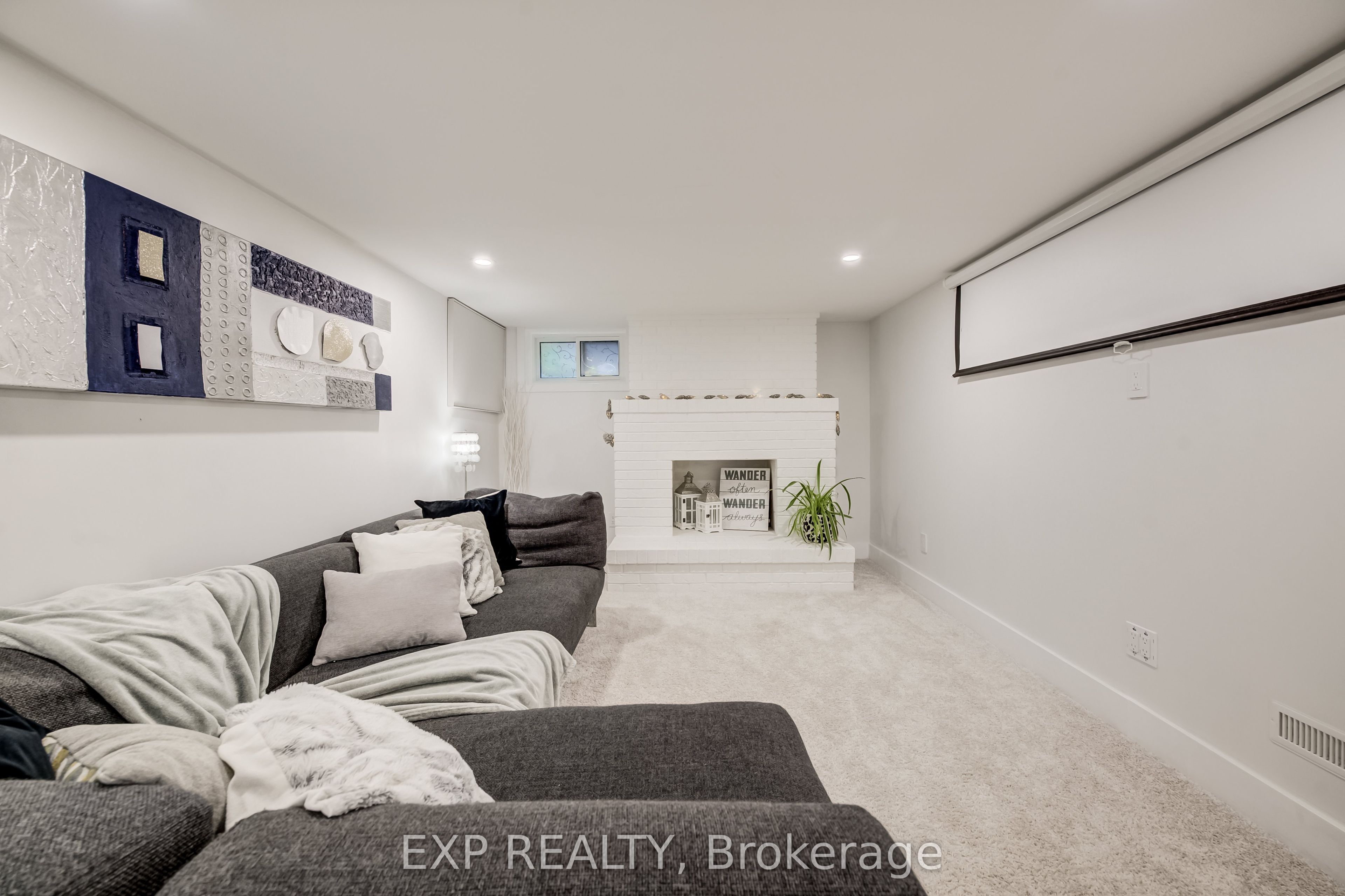 36 Crestwood Avenue Property Photo 23
