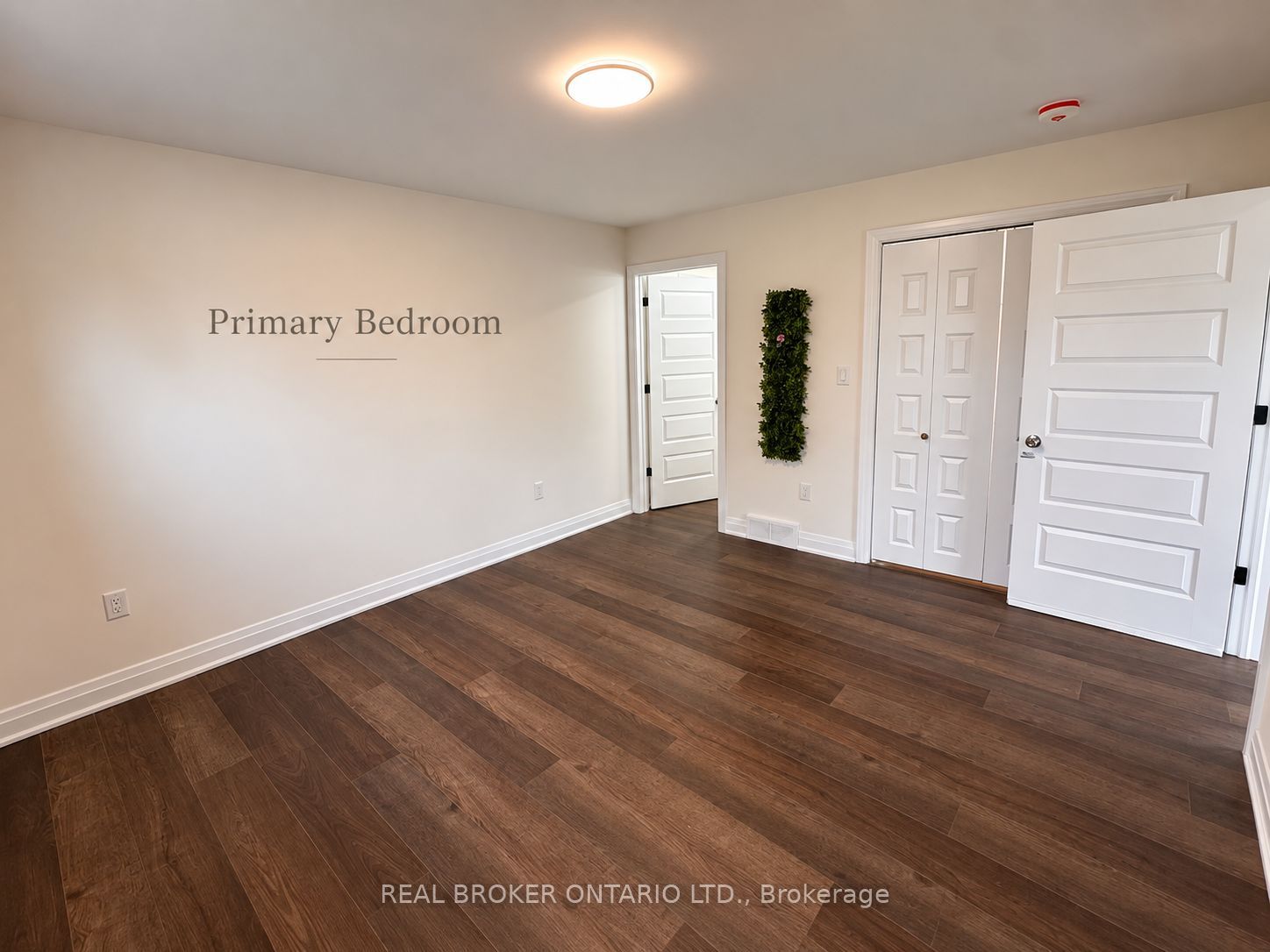 15 Keele Street Unit B Property Photo 6