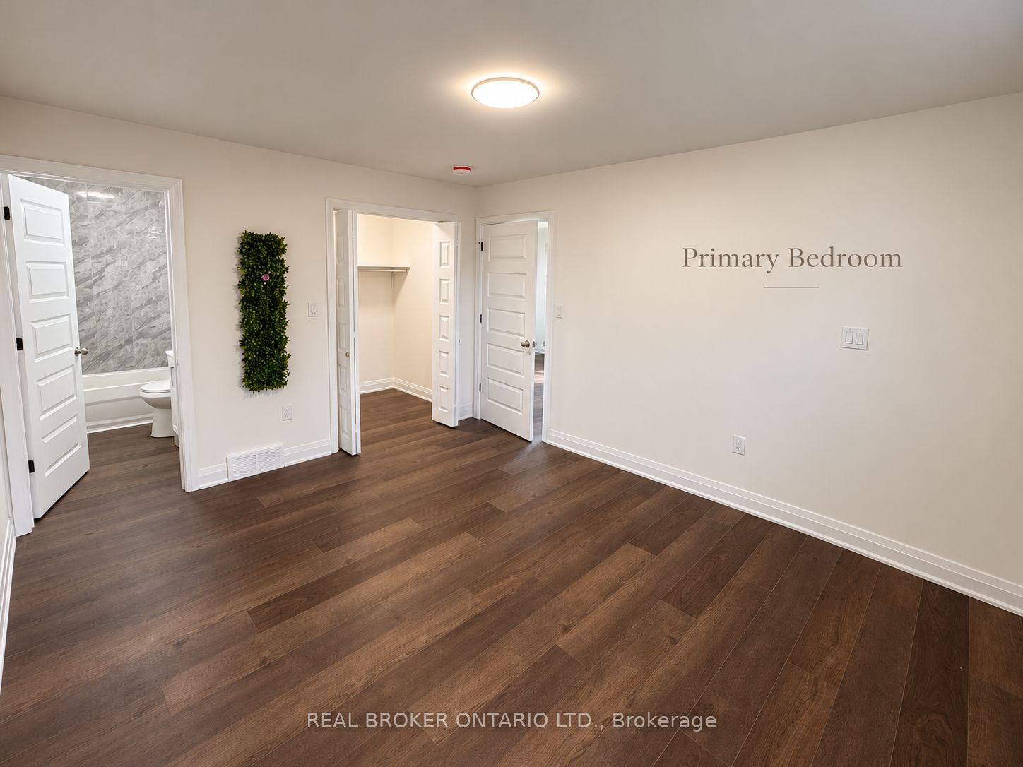 15 Keele Street Unit B Property Photo 10