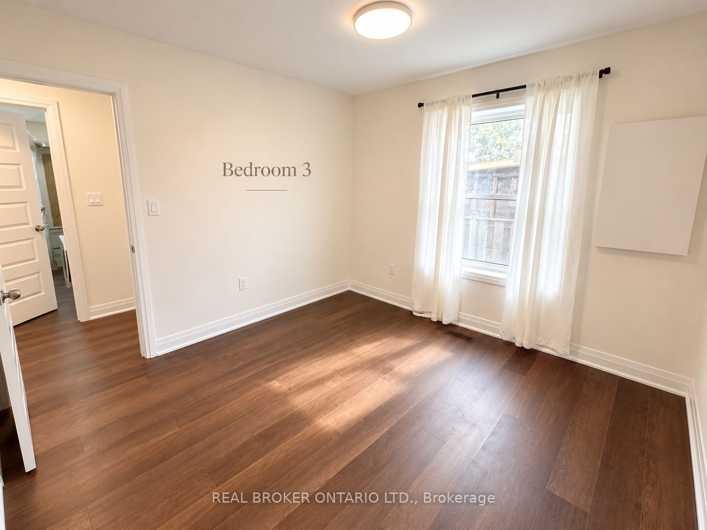 15 Keele Street Unit B Property Photo 18