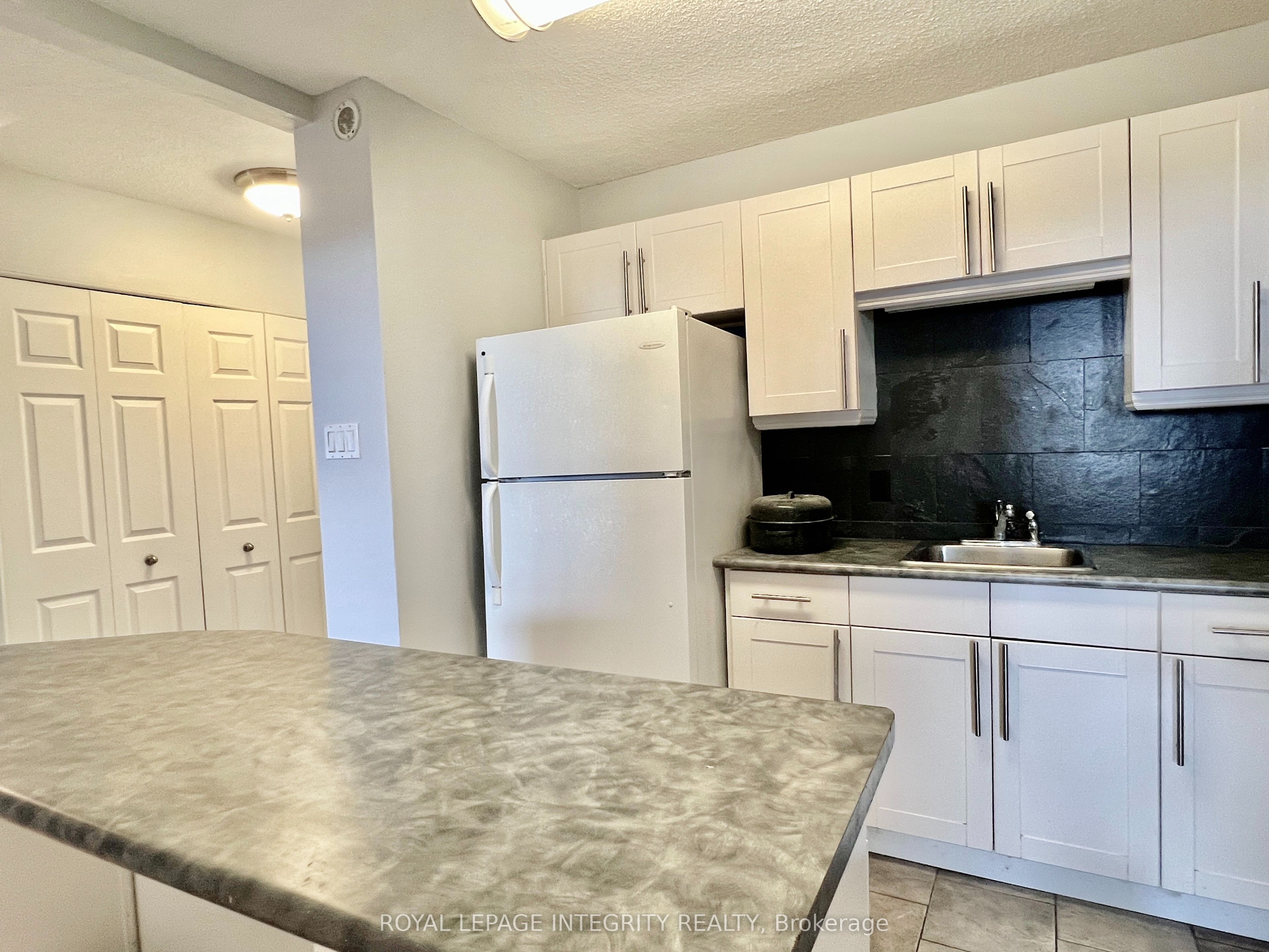 1380 Prince Of Wales Drive 606 Property Photo 7