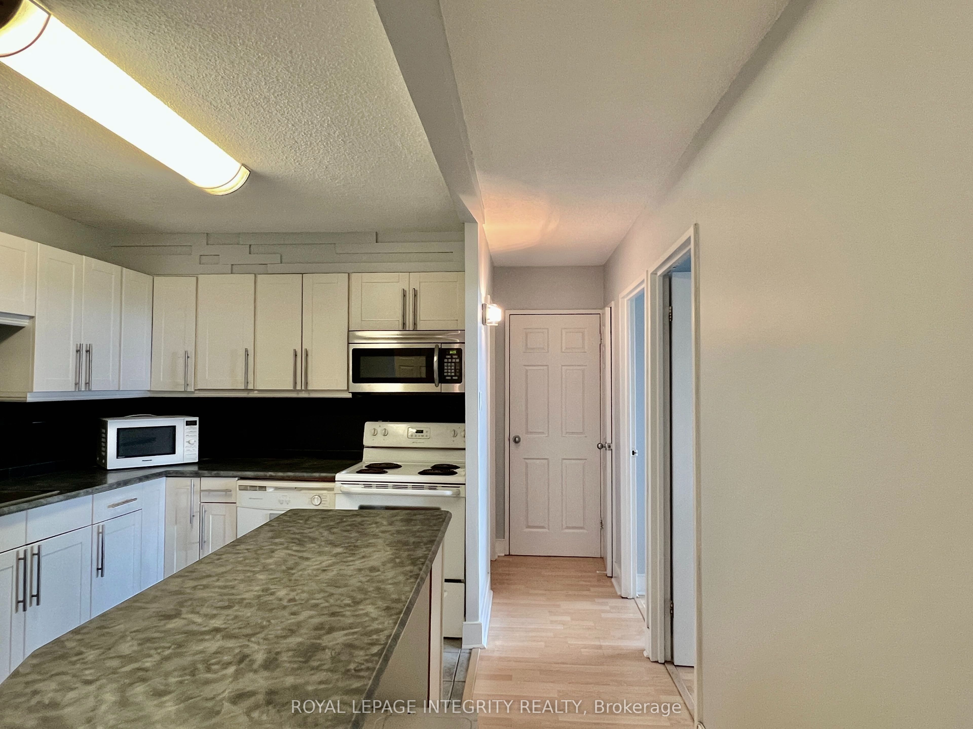1380 Prince Of Wales Drive 606 Property Photo 8