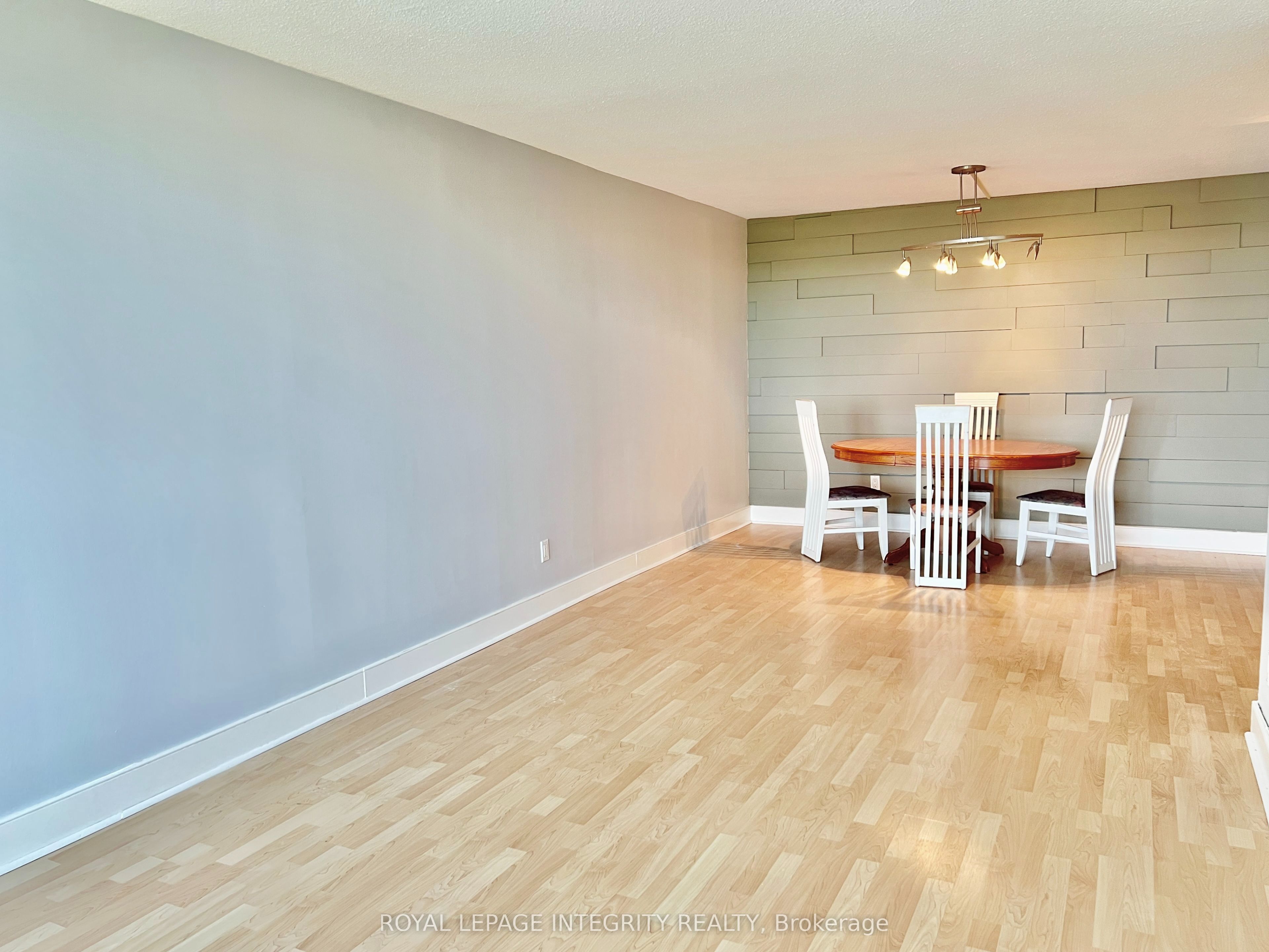 1380 Prince Of Wales Drive 606 Property Photo 11