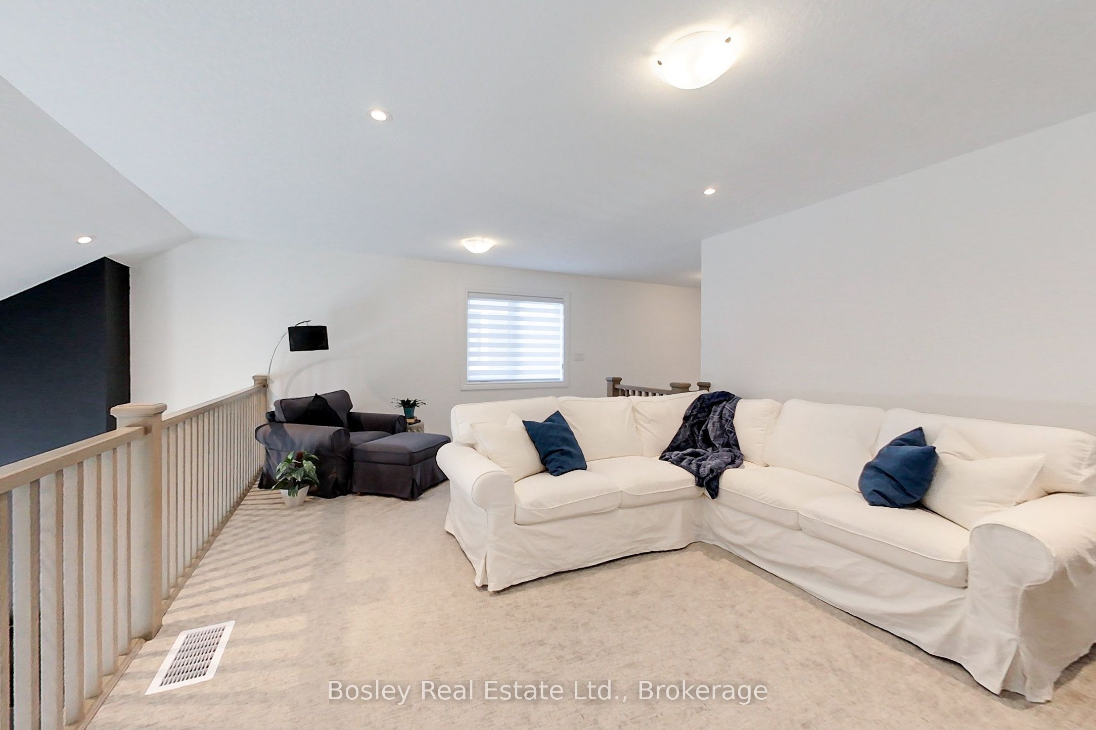 162 Anchors Way Property Photo 16