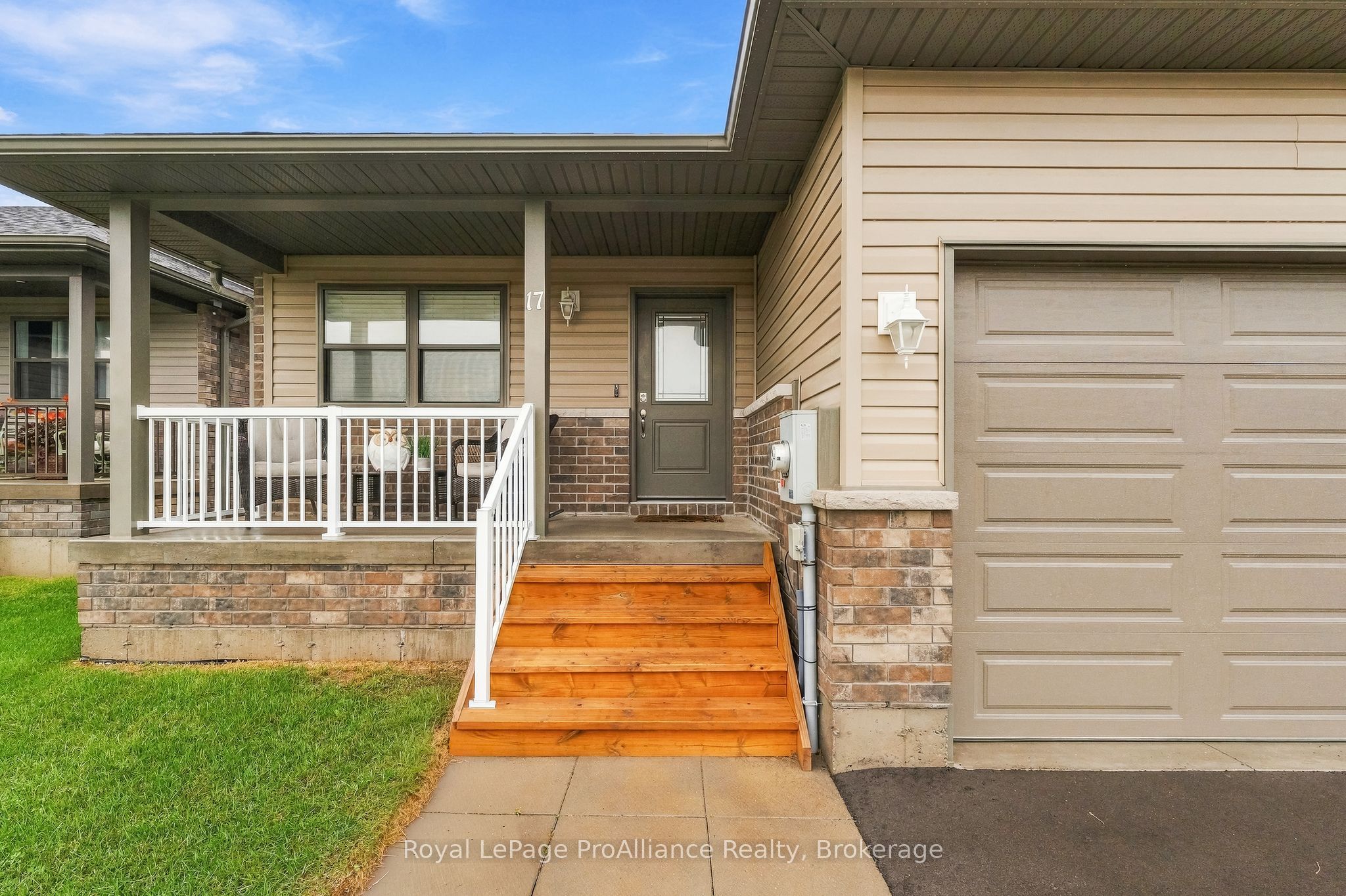 17 Clayton John Avenue Property Photo 6