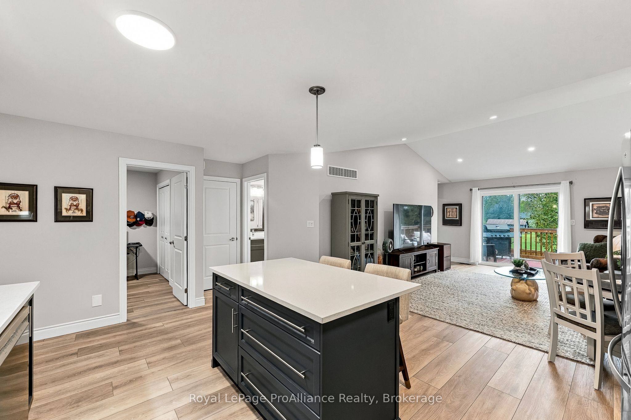 17 Clayton John Avenue Property Photo 14