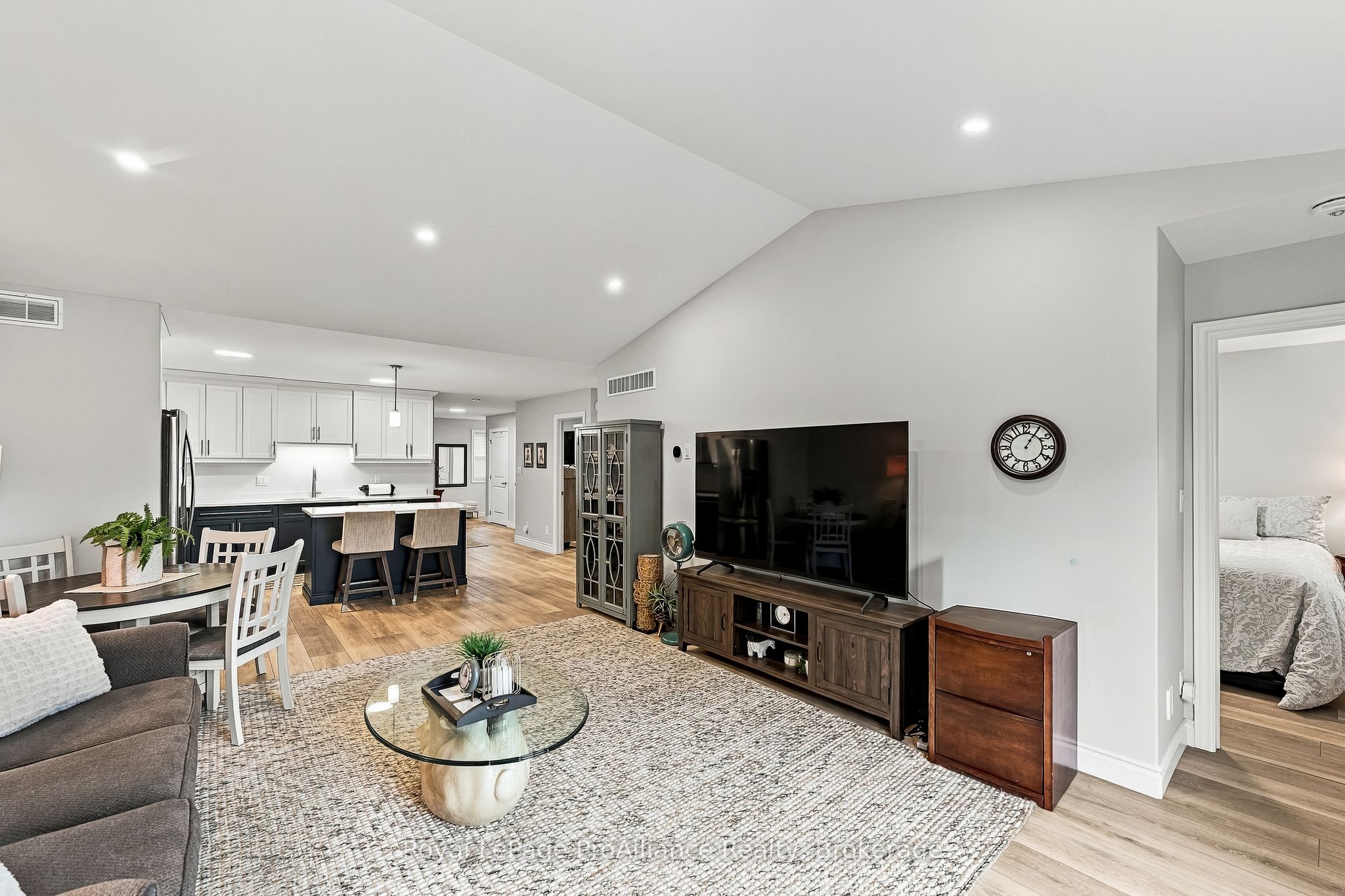 17 Clayton John Avenue Property Photo 20