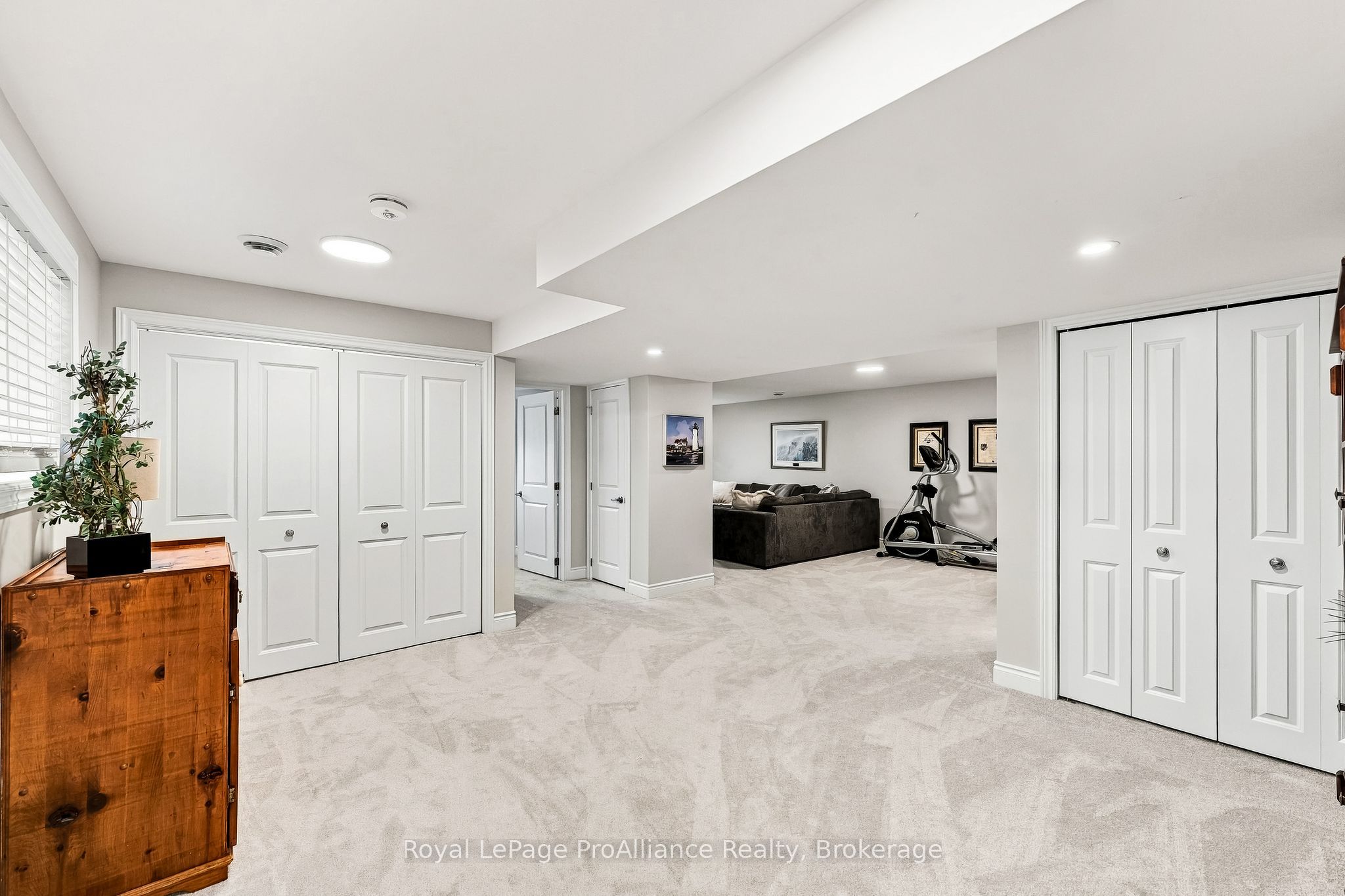 17 Clayton John Avenue Property Photo 28