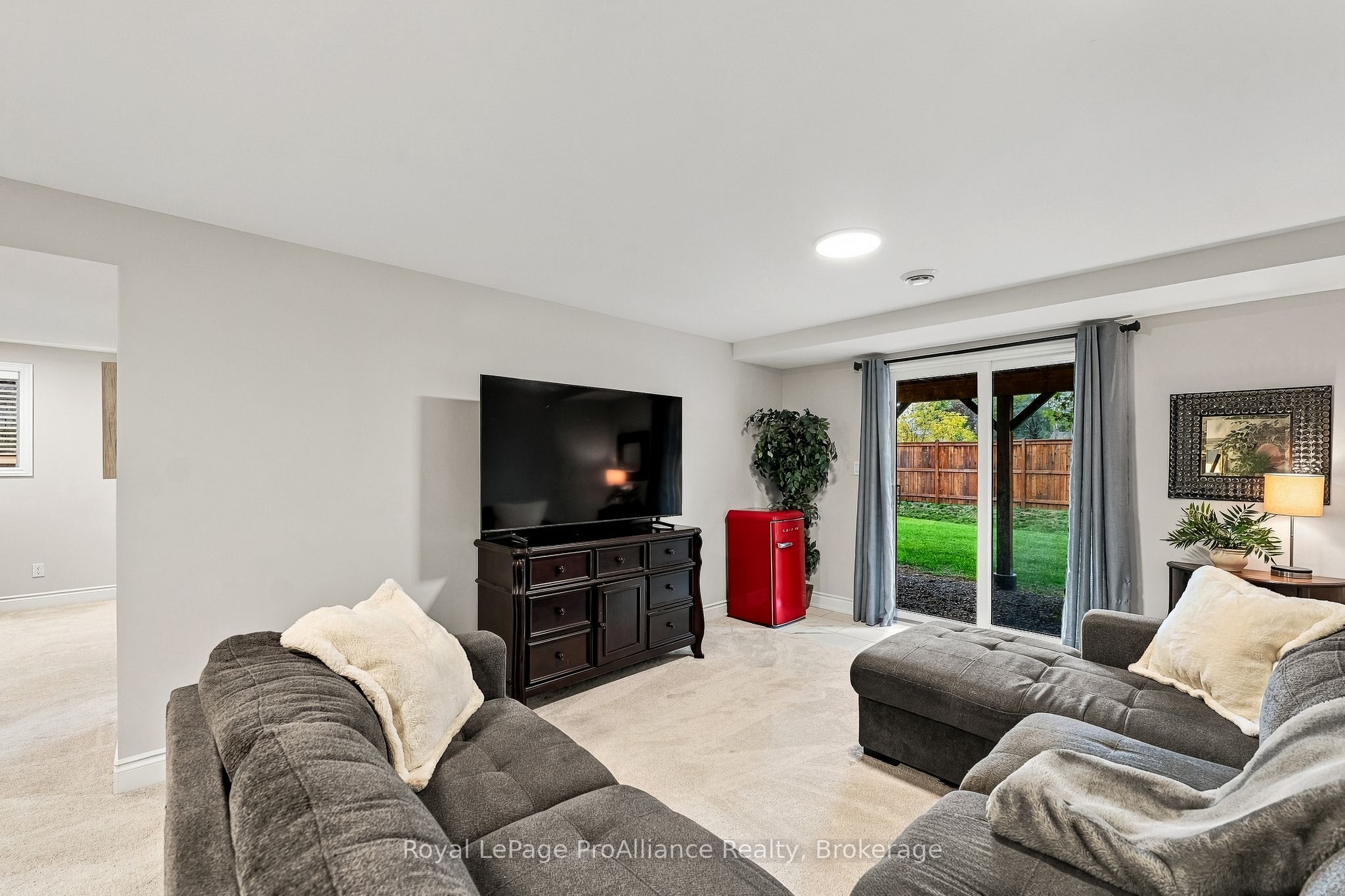 17 Clayton John Avenue Property Photo 32