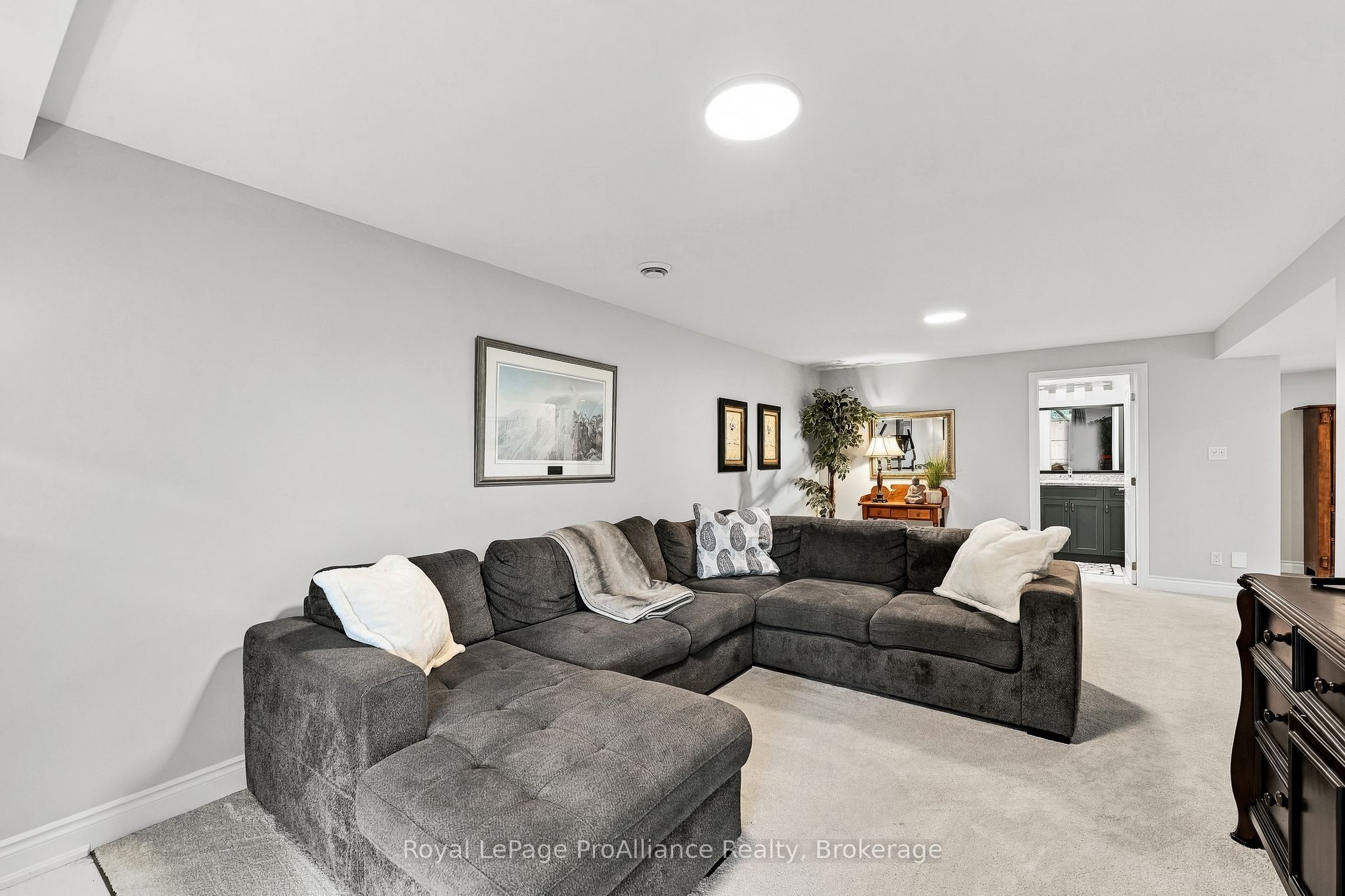 17 Clayton John Avenue Property Photo 35