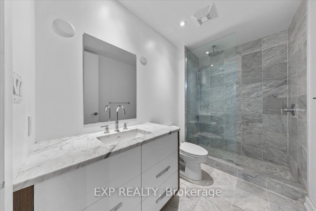 111 Champagne Avenue S 406 Property Photo 16