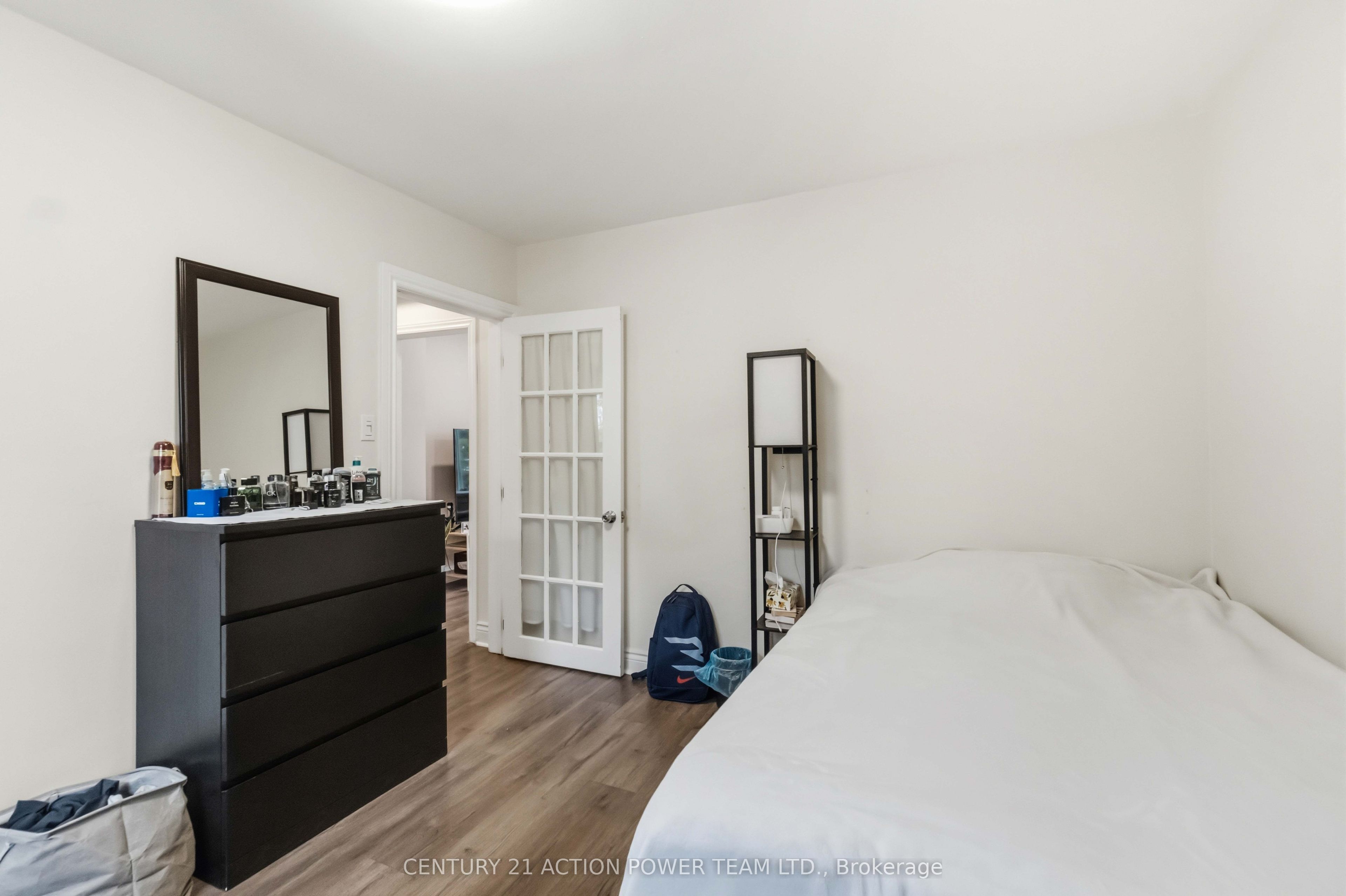 660 St Laurent Boulevard Property Photo 13