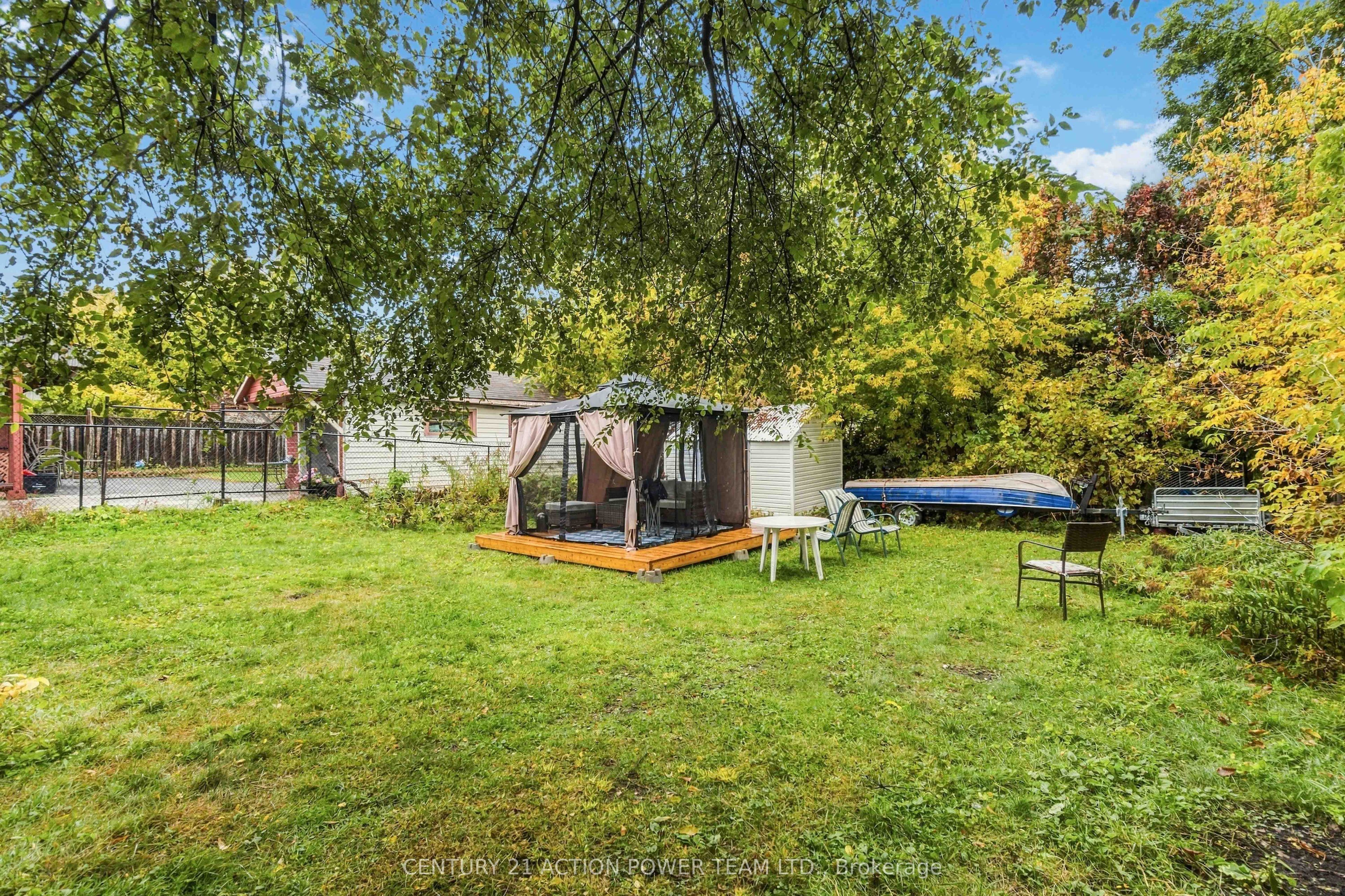 660 St Laurent Boulevard Property Photo 32