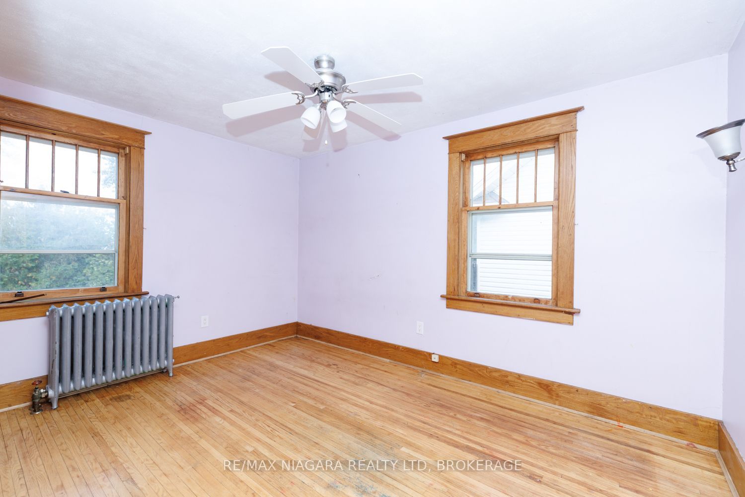 4997 Armoury Street Property Photo 13