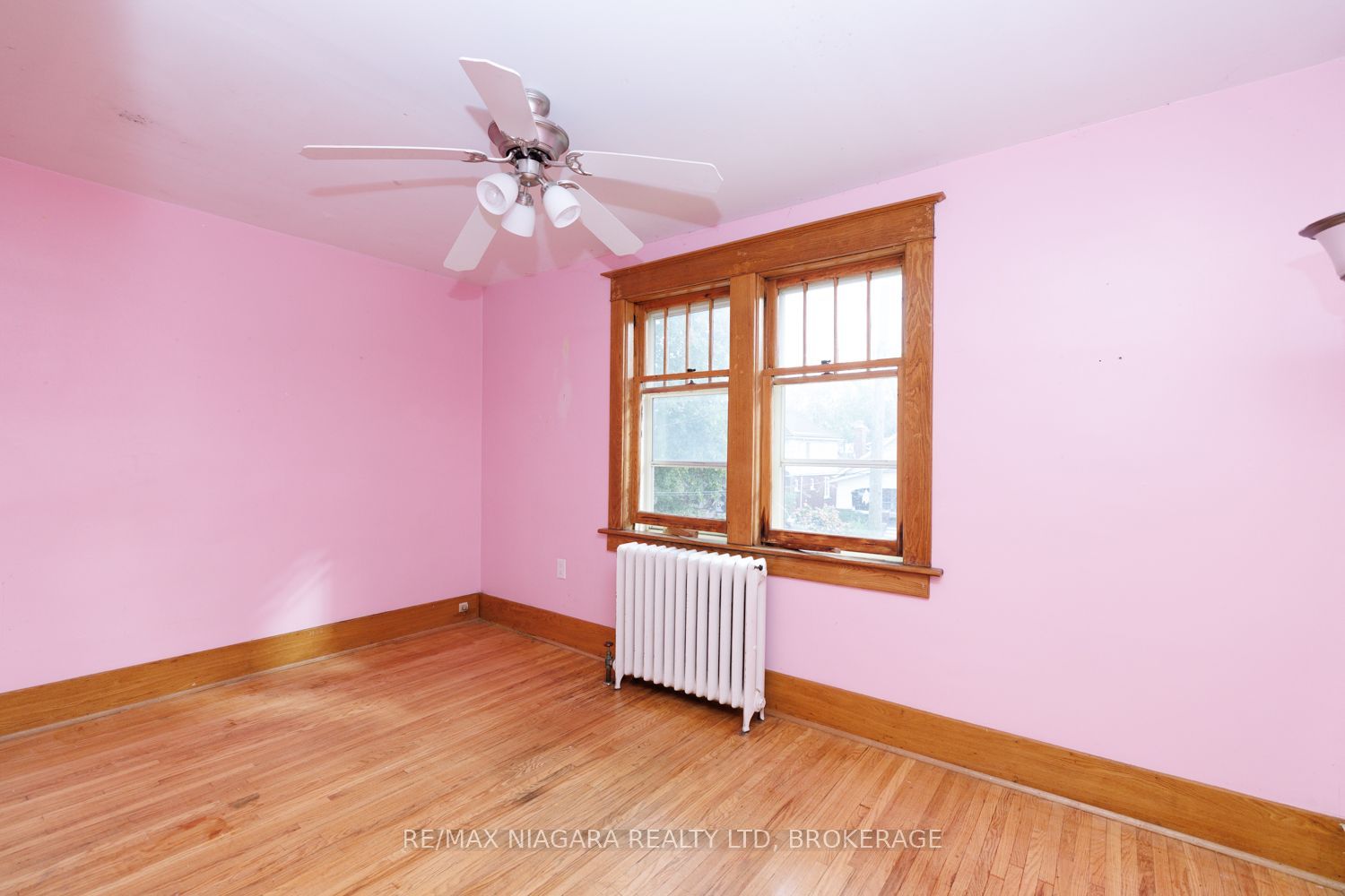 4997 Armoury Street Property Photo 16