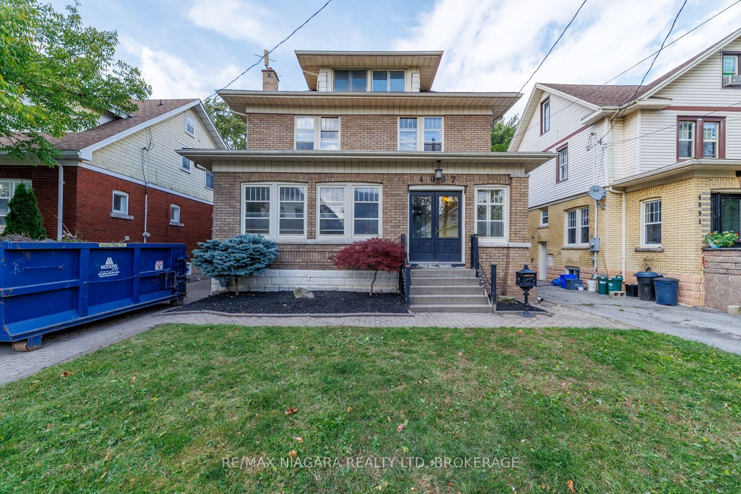 4997 Armoury Street Property Photo 32