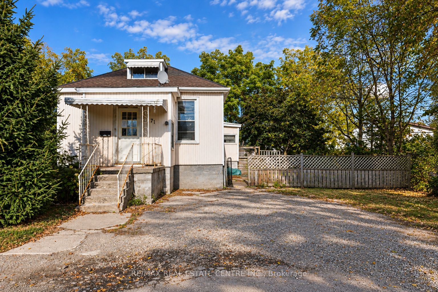 71 Dennis Street Property Photo 1