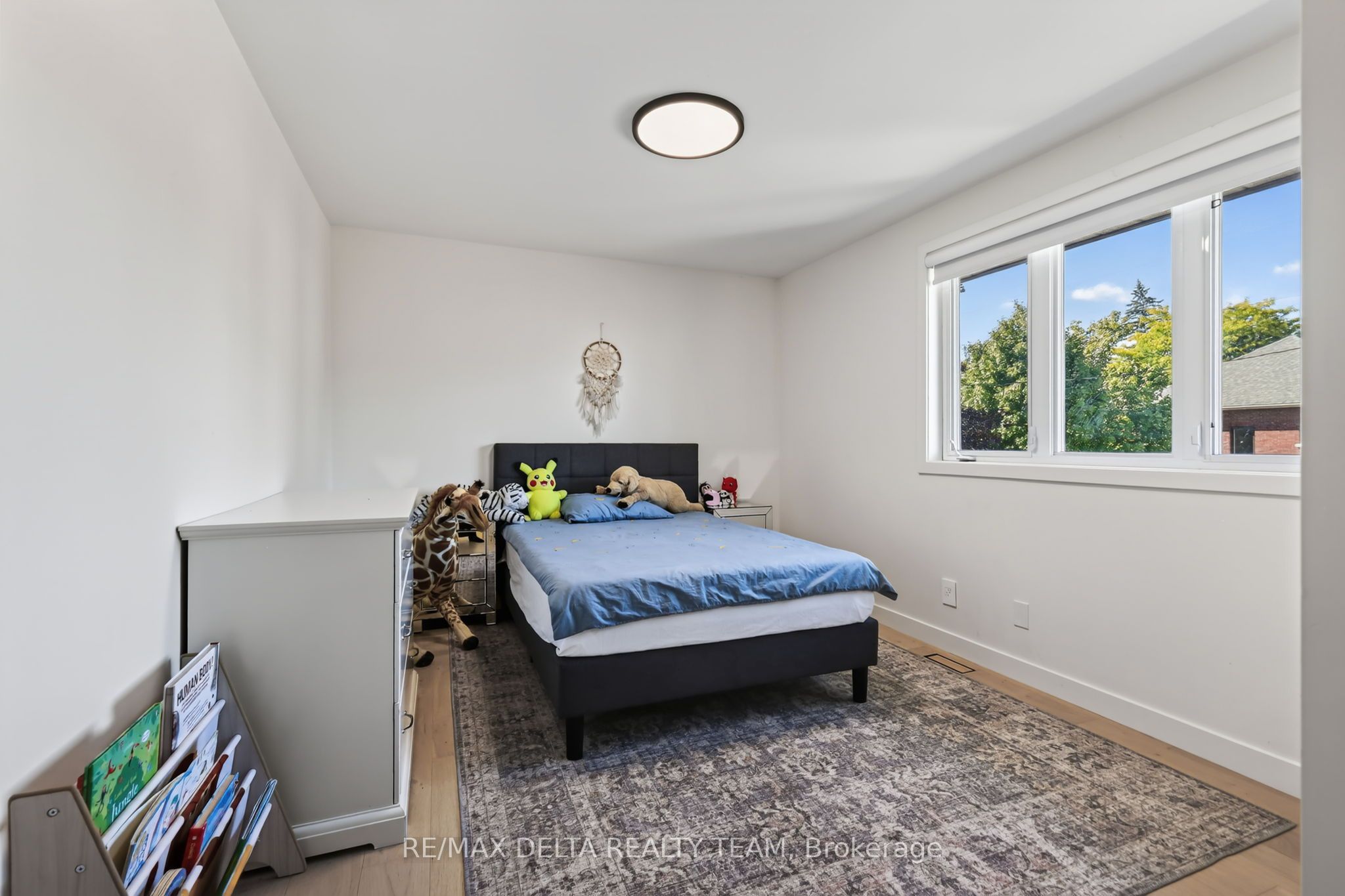489 Evered Avenue Property Photo 22