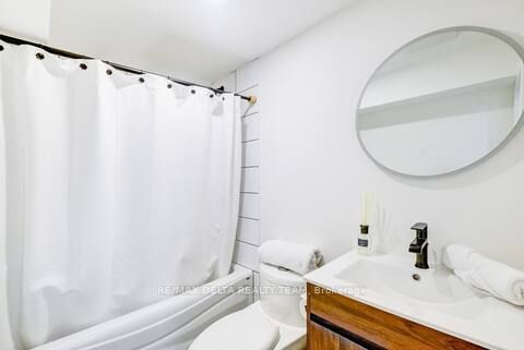 489 Evered Avenue Property Photo 42