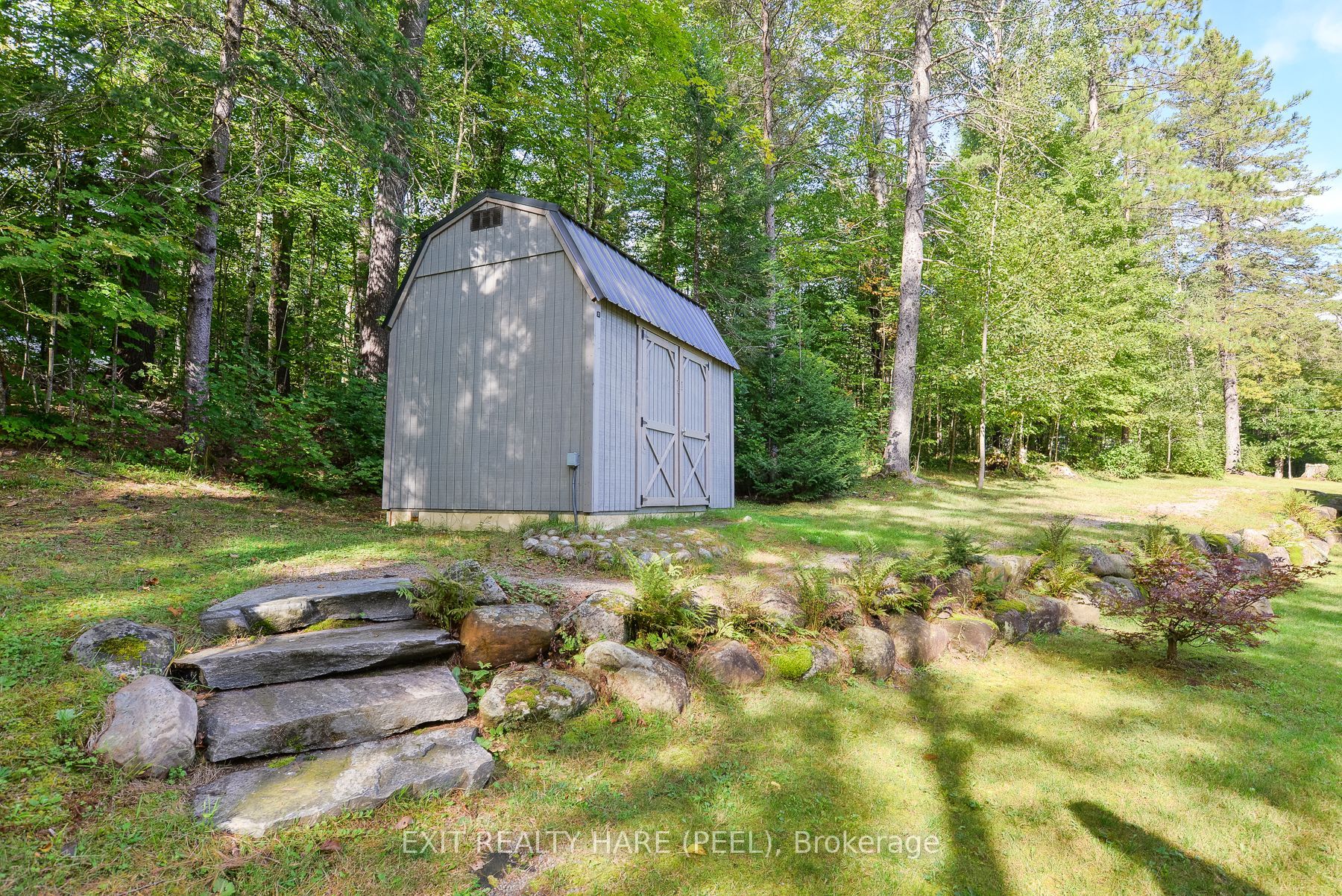 1082 Lambert Road Property Photo 25