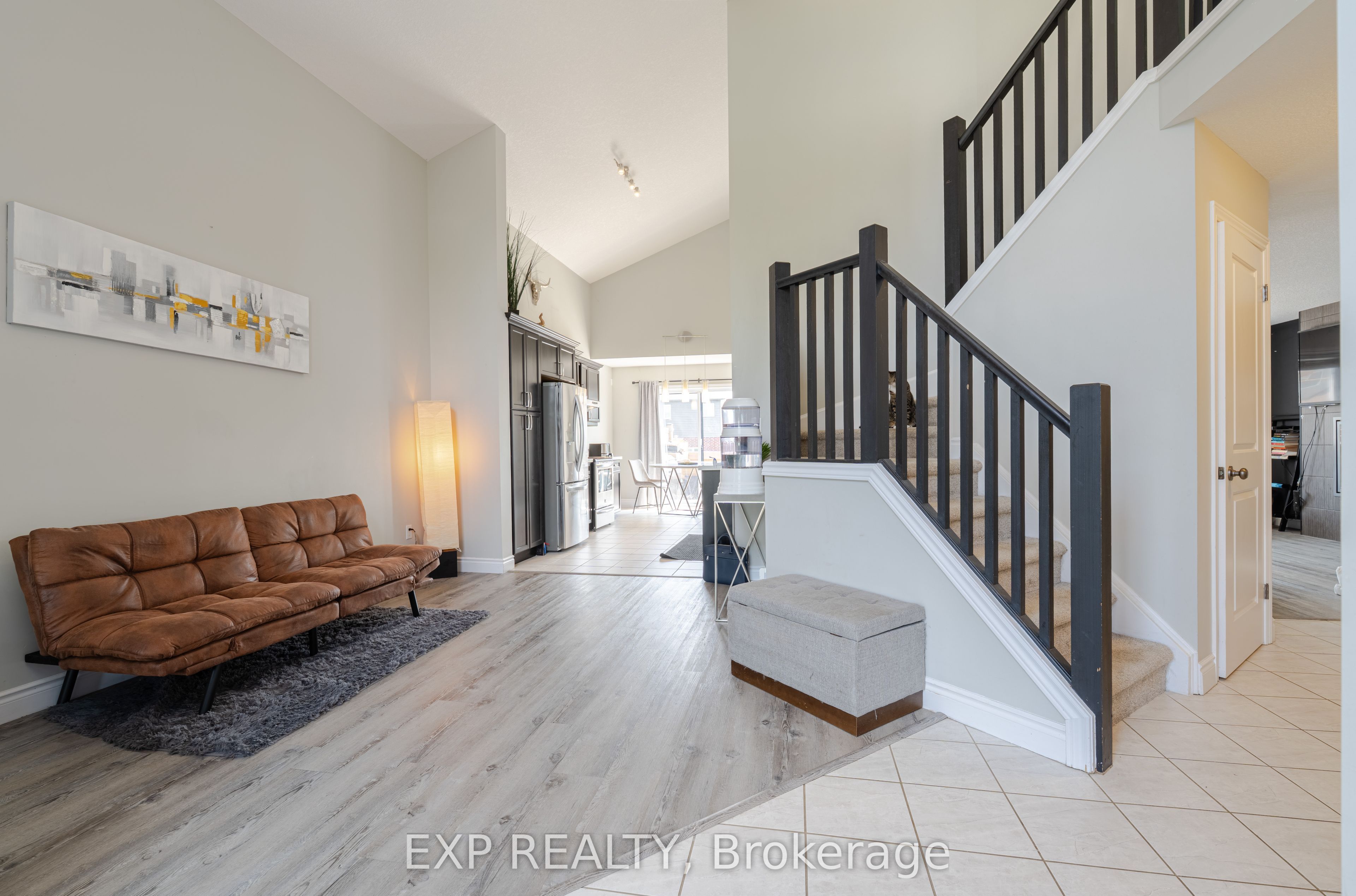 3200 Jinnies Way Property Photo 6