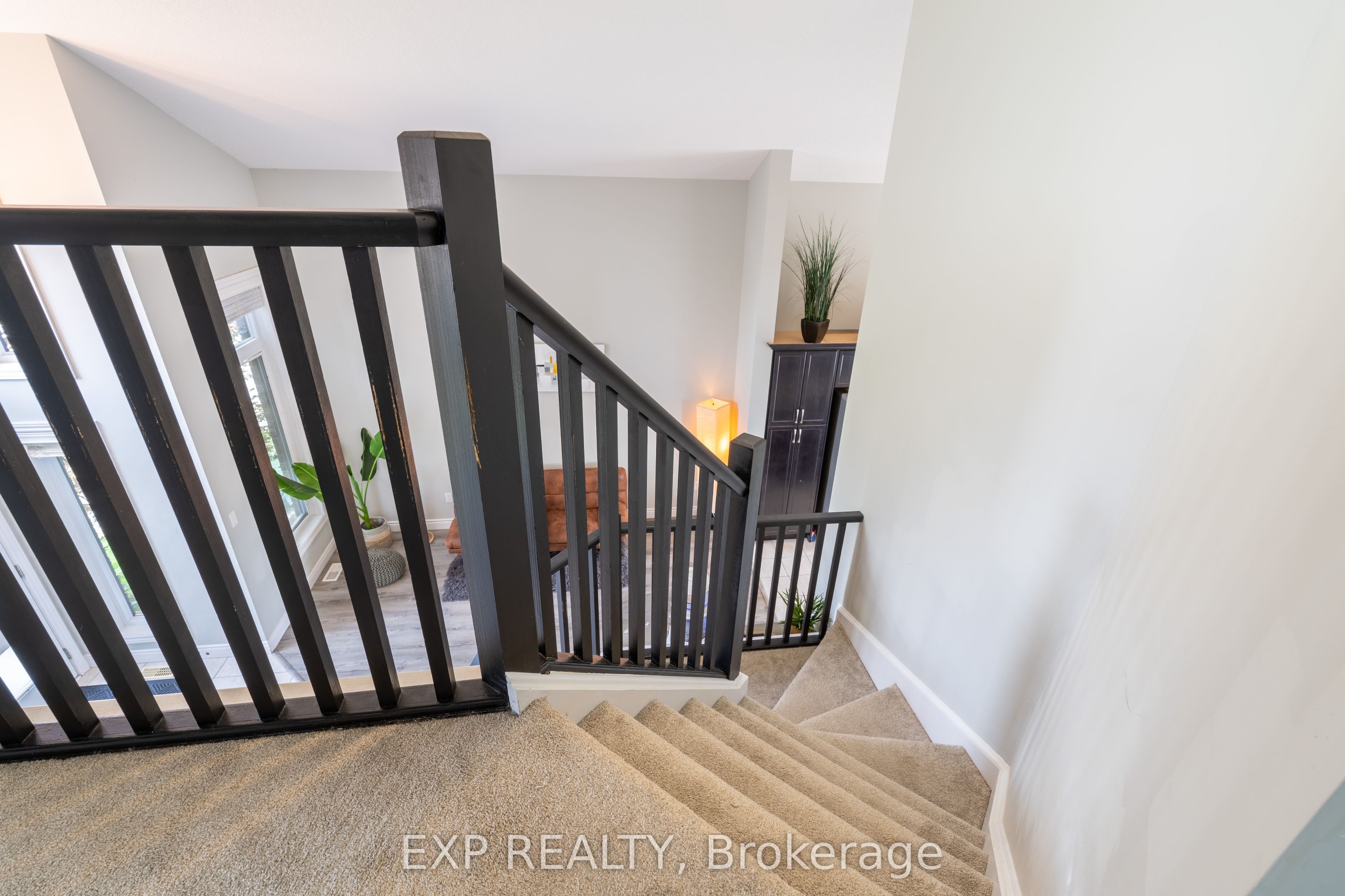 3200 Jinnies Way Property Photo 15