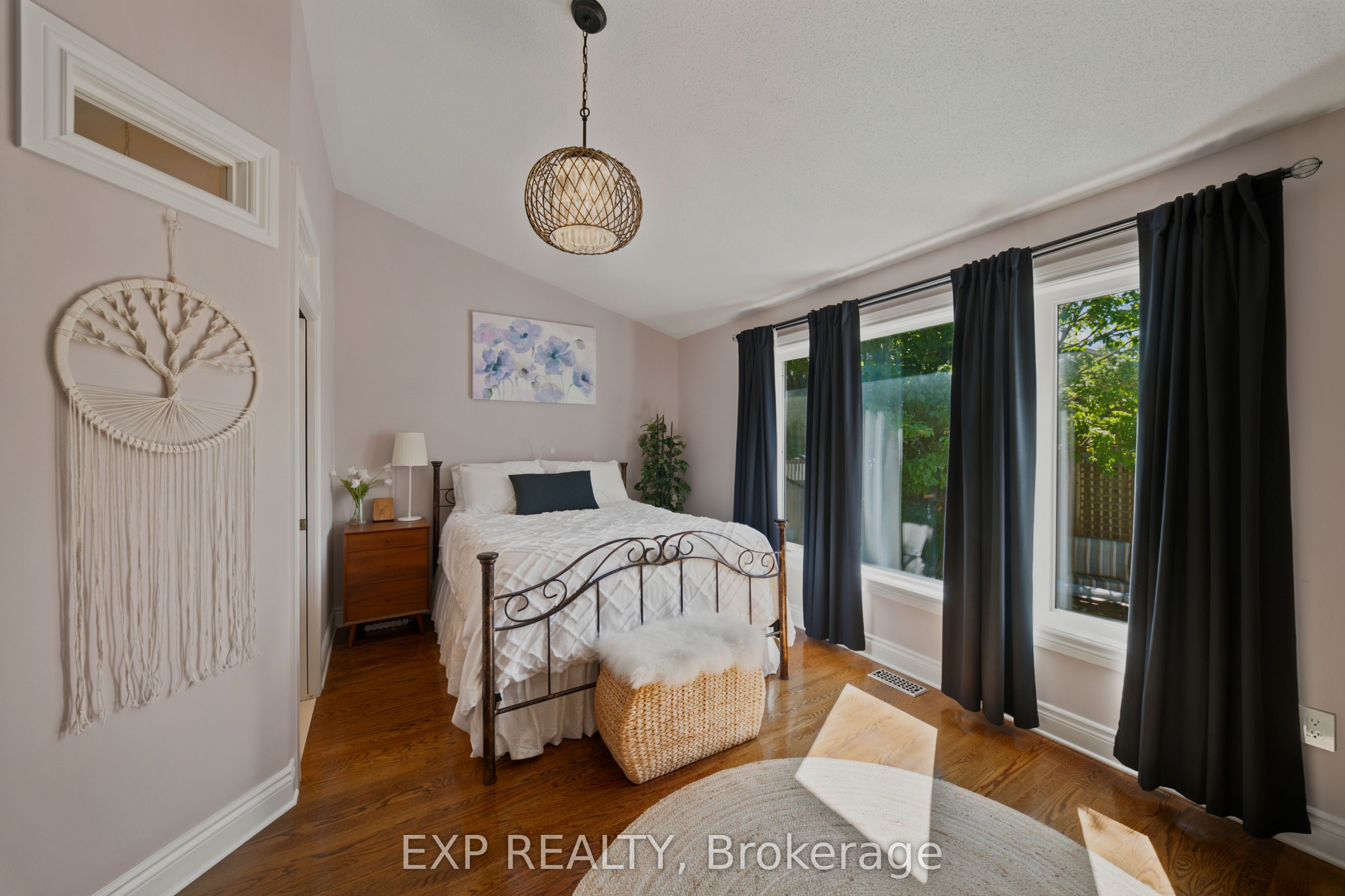 16 Bridlegate Place Property Photo 15