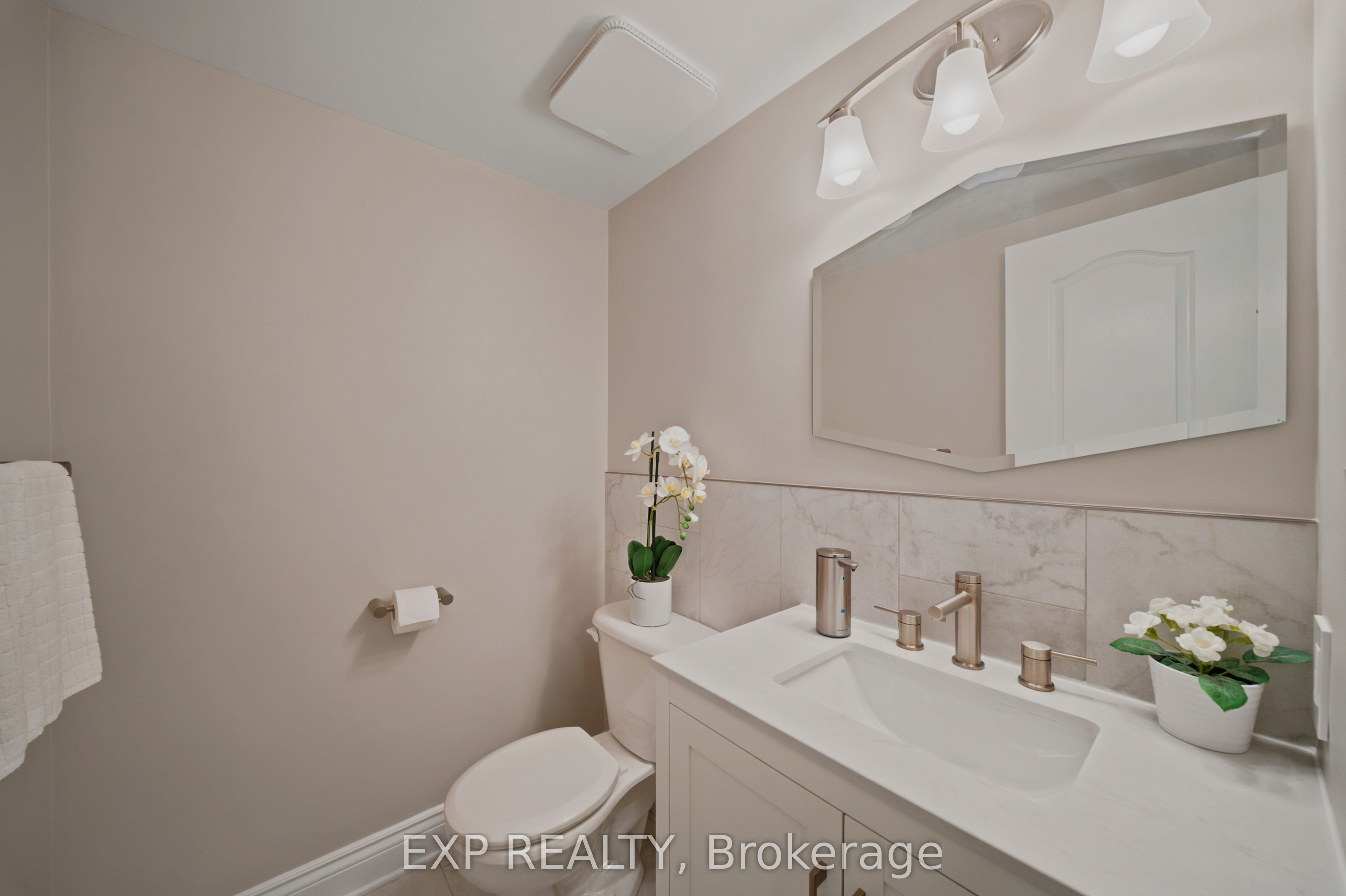16 Bridlegate Place Property Photo 24