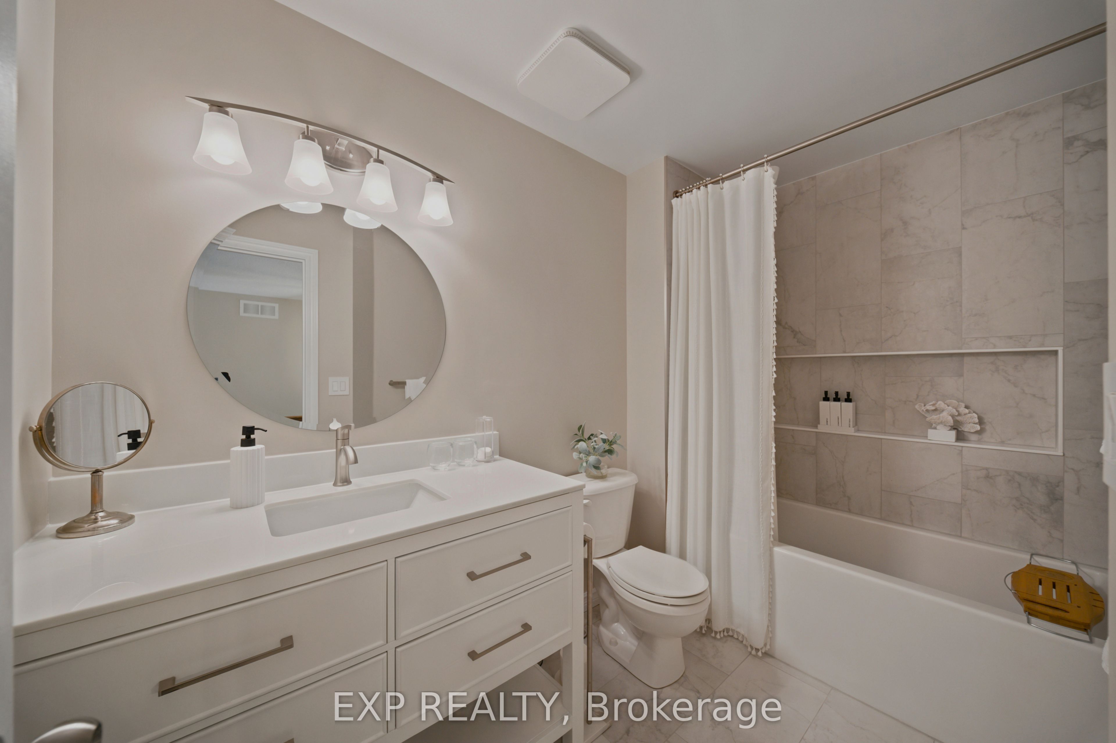 16 Bridlegate Place Property Photo 32